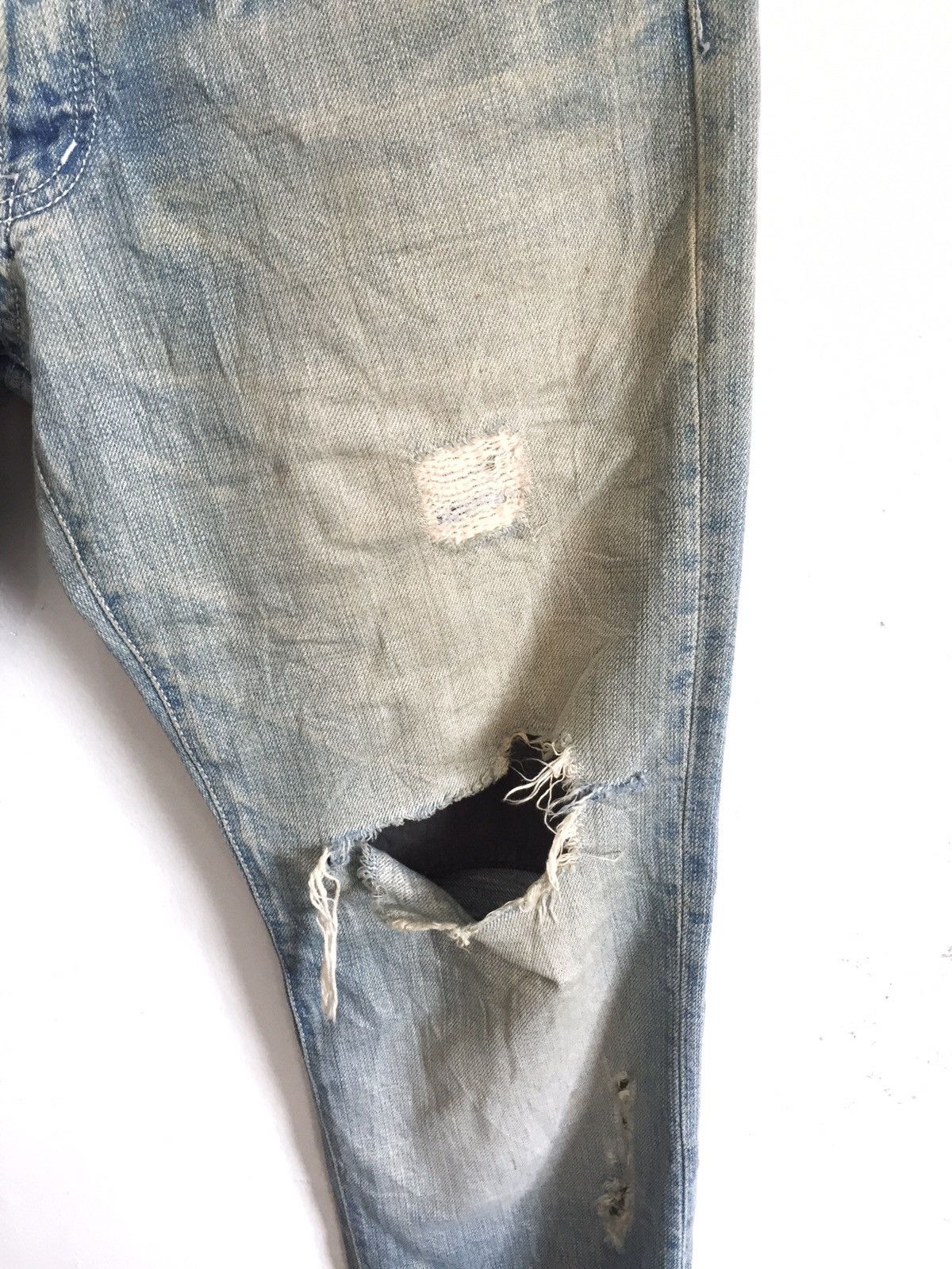 Boycott Boycott 🇯🇵 Beauty Faded Ripped Distressed Denim Size US 34 / EU 50 - 6 Thumbnail