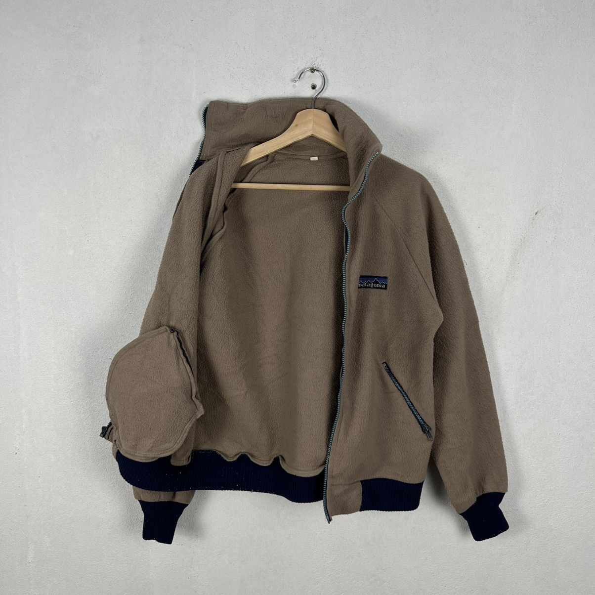 Patagonia VINTAGE PATAGONIA ZIPPER BOMBER STYLE JACKET Size US L / EU 52-54 / 3 - 9 Thumbnail