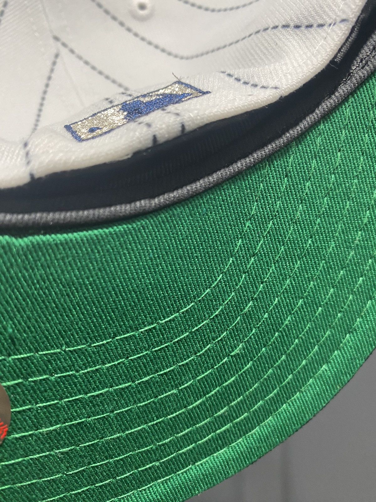 MLB Sz 7 1/8 - Seattle Mariners New Era Fitted Size ONE SIZE - 6 Thumbnail