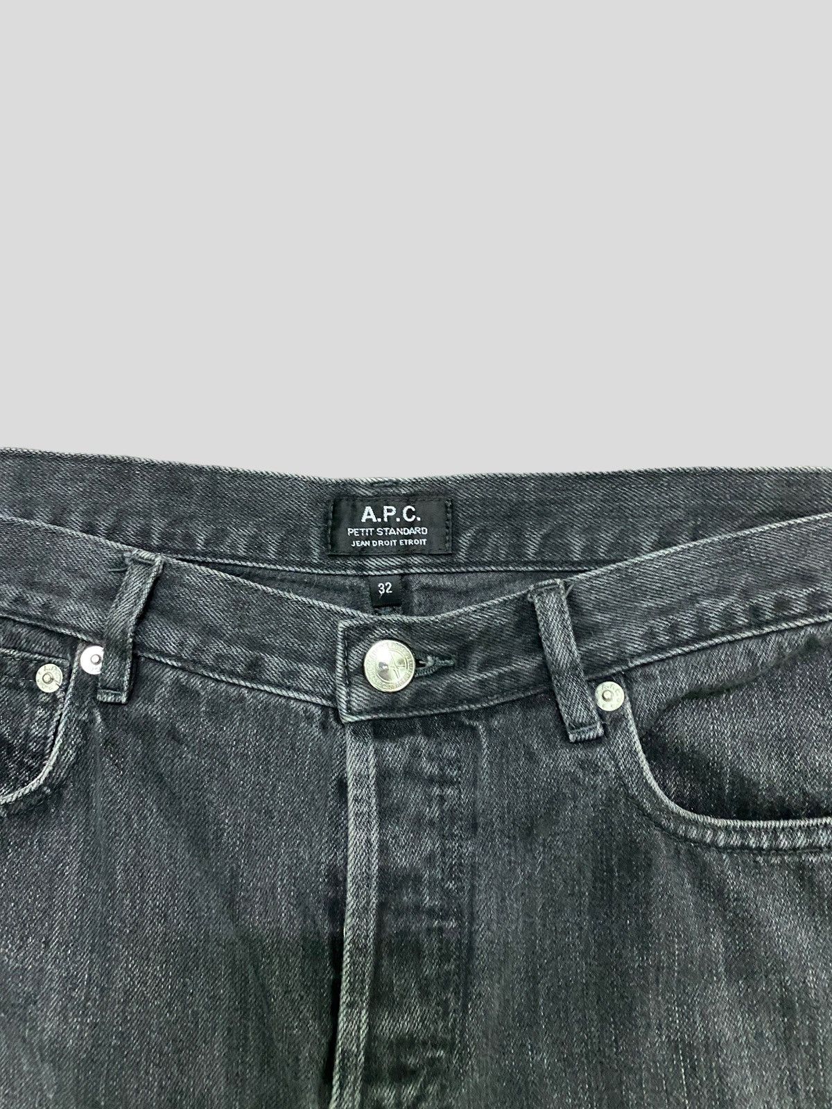 A.P.C. × Designer A.P.C PETIT STANDARD JEANS DROIT ETROIT BLACK FADED DENIM Size US 32 / EU 48 - 6 Thumbnail