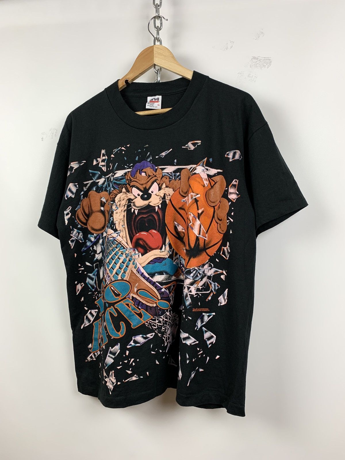 NBA 1993 Vintage Taz In Yo Face NBA Space Jam Single Stitch Tee Size US L / EU 52-54 / 3 - 1 Thumbnail