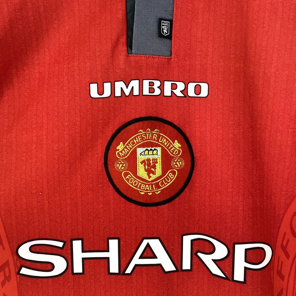 Umbro × Vintage 1996 1998 Manchester United Umbro Vintage Home Soccer Jersey Size US L / EU 52-54 / 3 - 4 Thumbnail