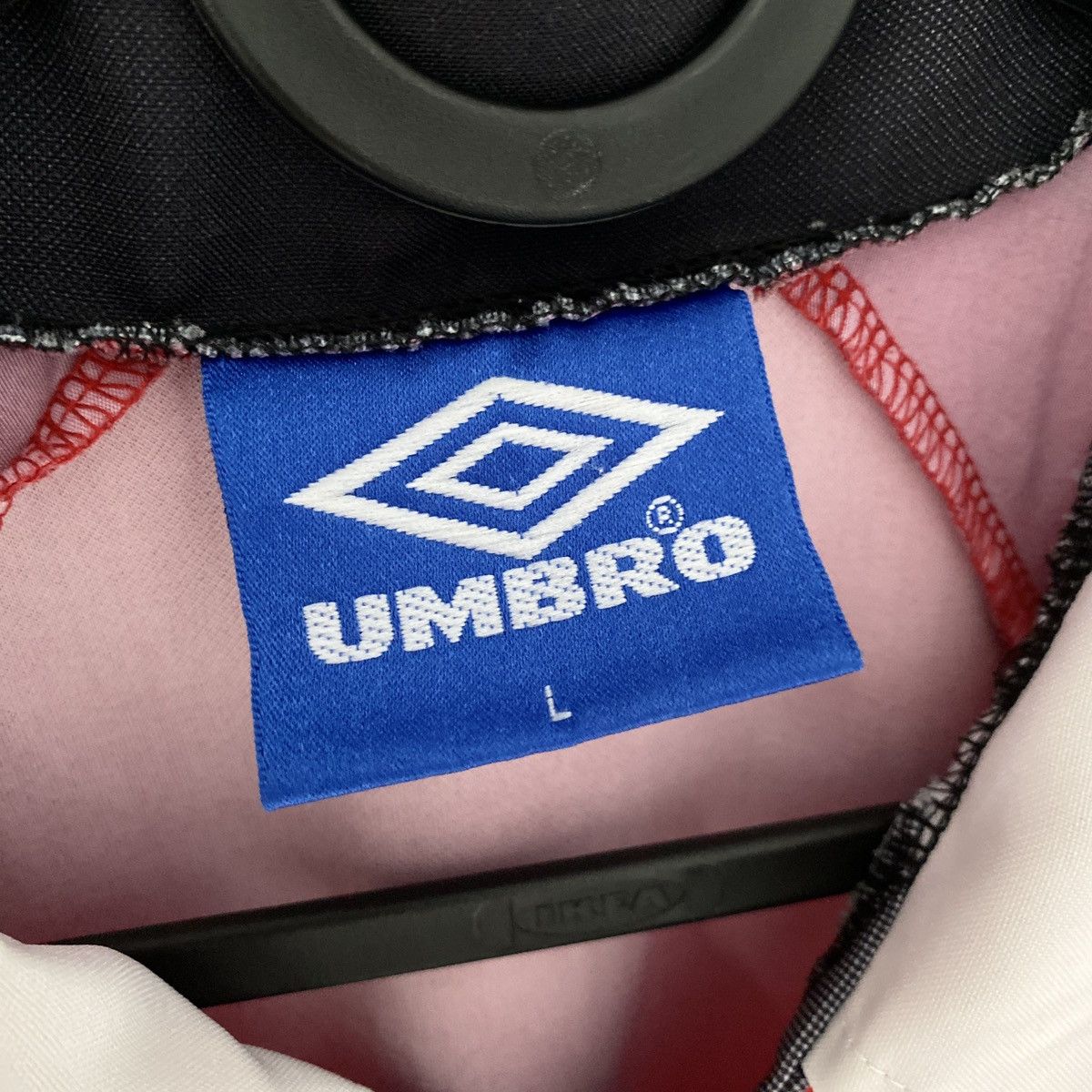 Umbro × Vintage 1996 1998 Manchester United Umbro Vintage Home Soccer Jersey Size US L / EU 52-54 / 3 - 6 Thumbnail
