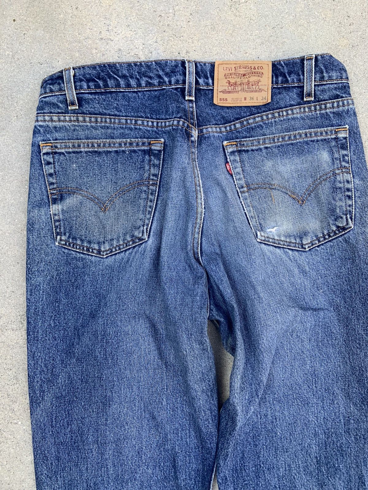 Levi's × Vintage Vintage levis 555 denim jeans Size US 35 - 8 Thumbnail