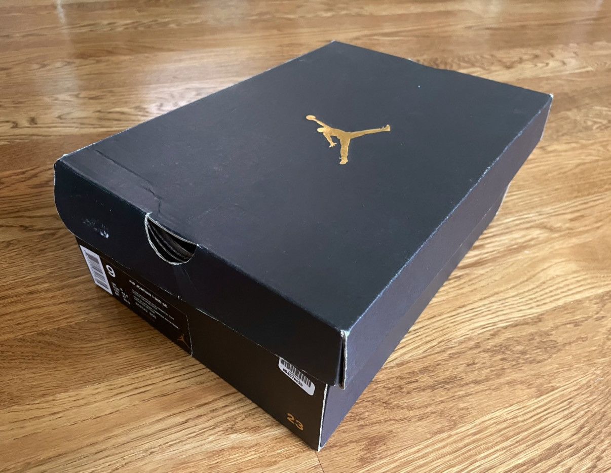 Jordan Brand 9 Air Jordan 1 Mid Team Orange Shattered Backboard SE 3 4 5 Size US 9 / EU 42 - 10 Thumbnail