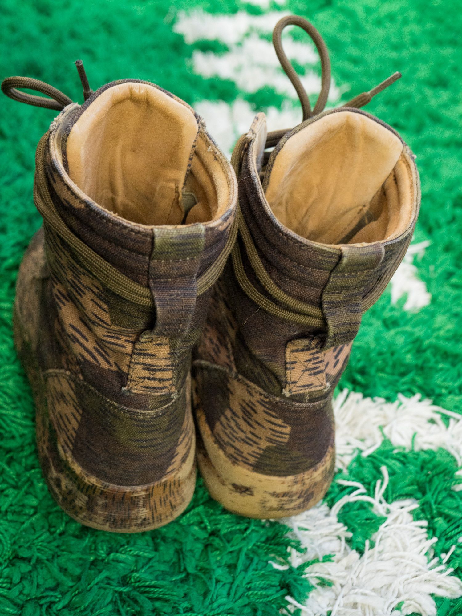 Yeezy RARE YEEZY SEAOSN 6 WASHED CANVAS BOOT SPLINTER CAMO Size US 8 / EU 41 - 18 Thumbnail