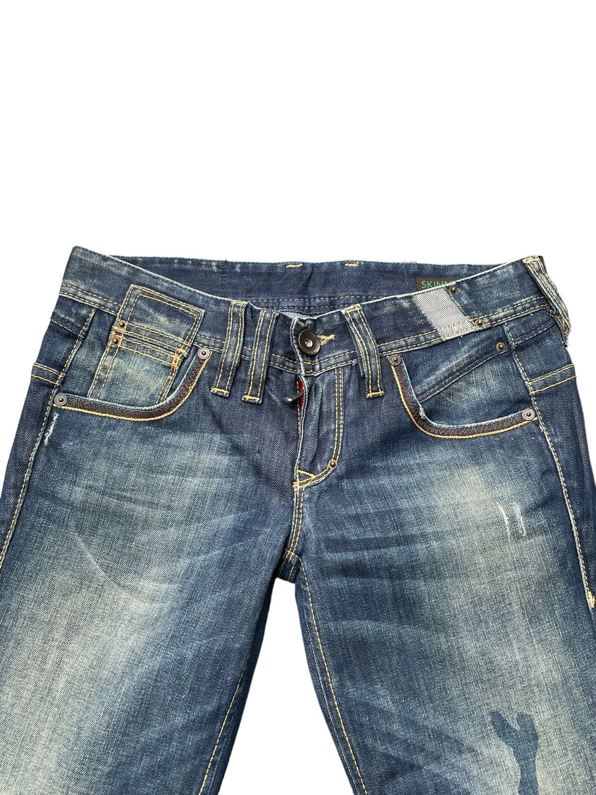 Benetton Benetton Custom Distresed Denim Size 30" / US 8 / IT 44 - 4 Thumbnail