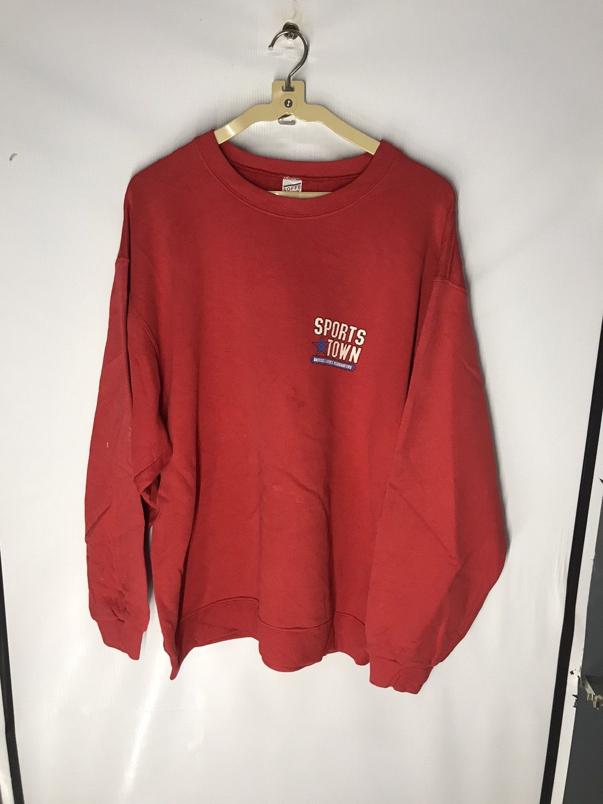 Vintage Vintage sport town crewneck sweatshirt by soffe Size US L / EU 52-54 / 3 - 6 Thumbnail