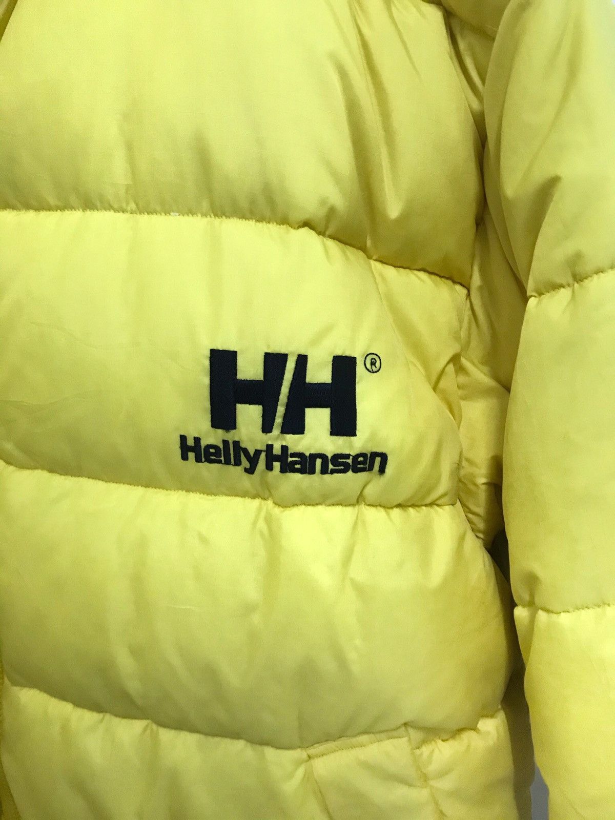 Helly Hansen REVERSIBLE PUFFER JACKET HELLY HANSEN SPELL OUT RARE Size US L / EU 52-54 / 3 - 5 Thumbnail