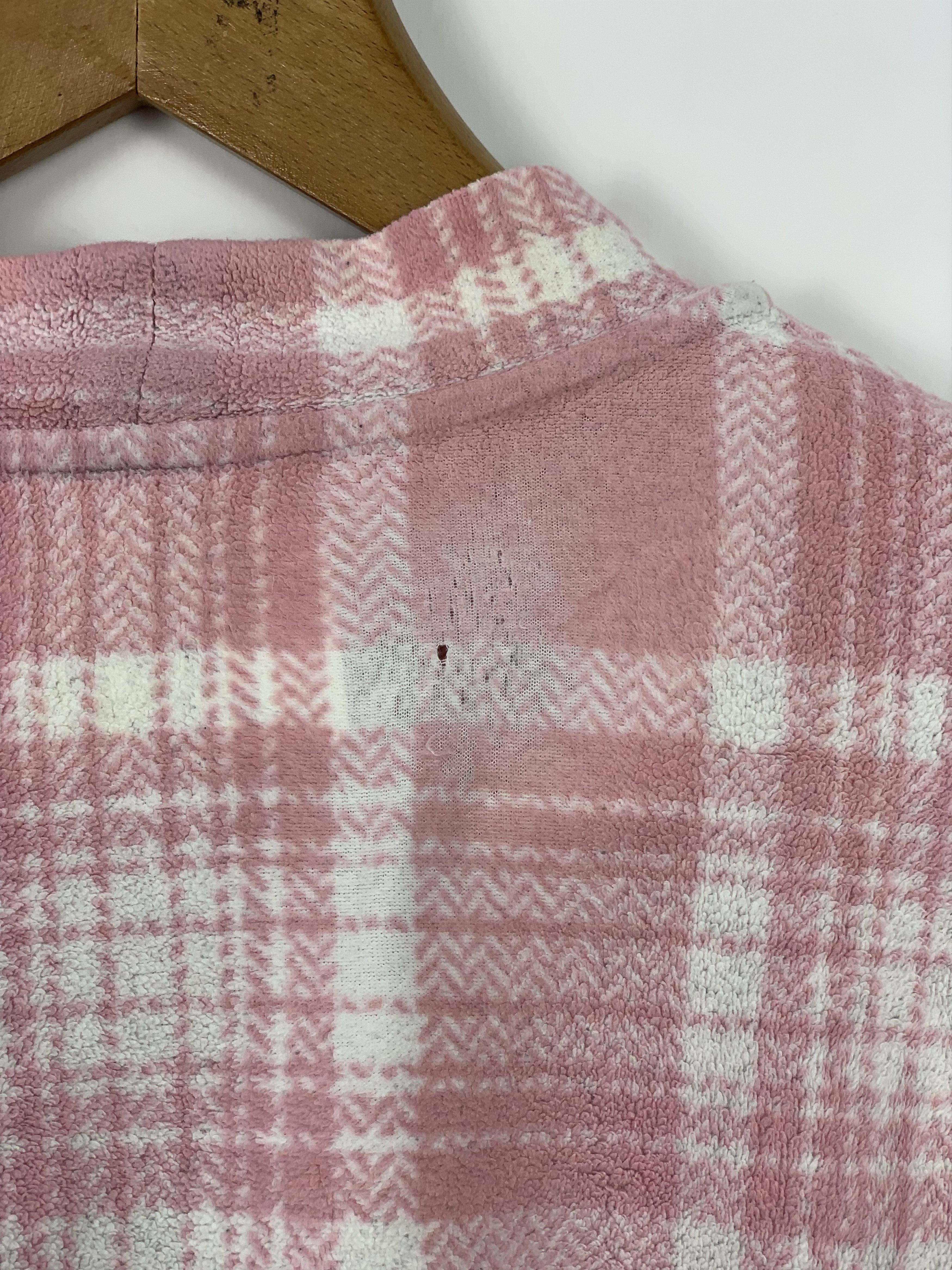 Uniqlo × Vintage Vintage UNIQLO Checkered Long Sleeve T Shirt Nice Design Size US S / EU 44-46 / 1 - 8 Thumbnail
