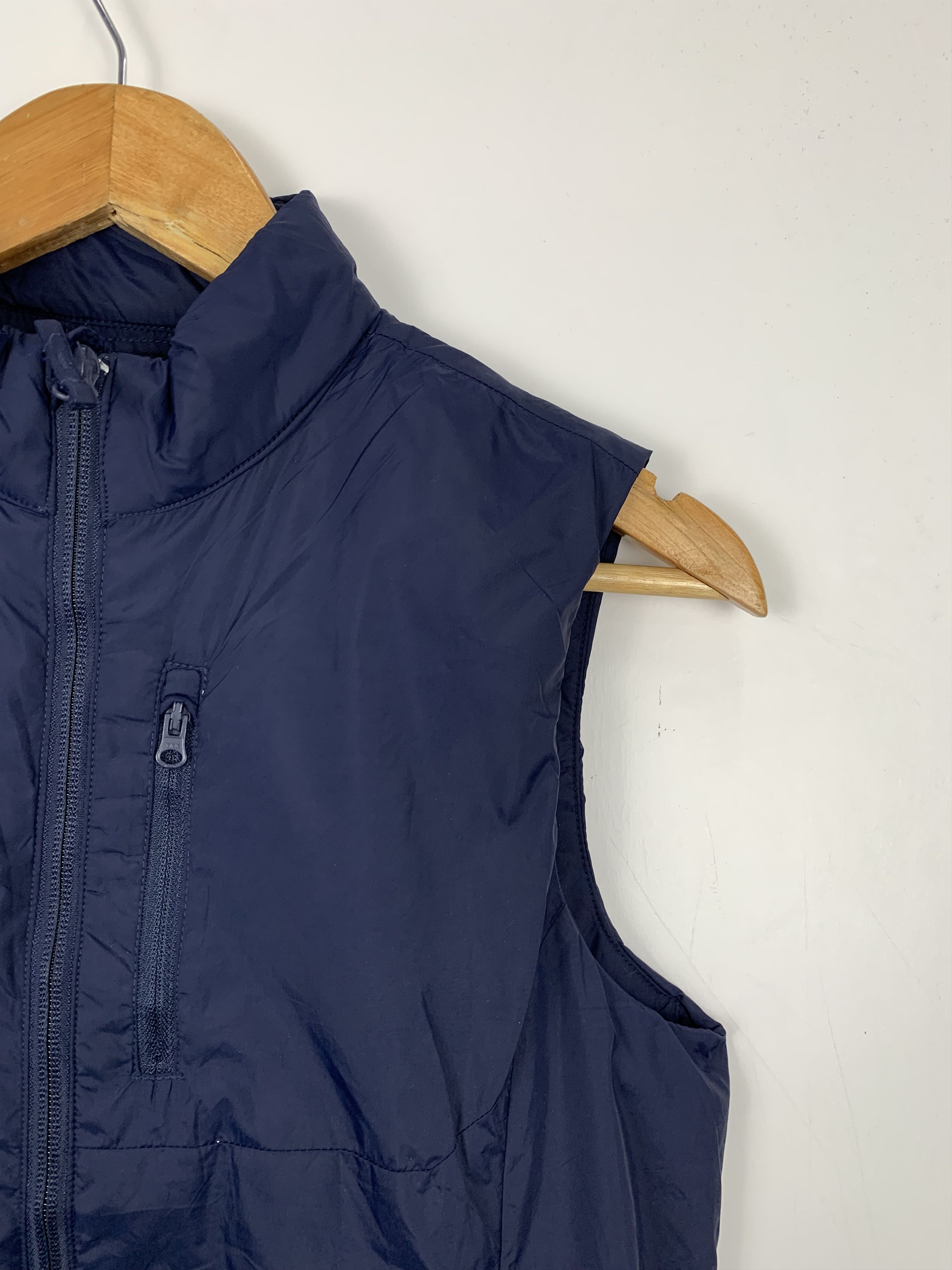 Japanese Brand UNIQLO Zip Up Fleece Lining Vests Size US XS / EU 42 / 0 - 4 Thumbnail