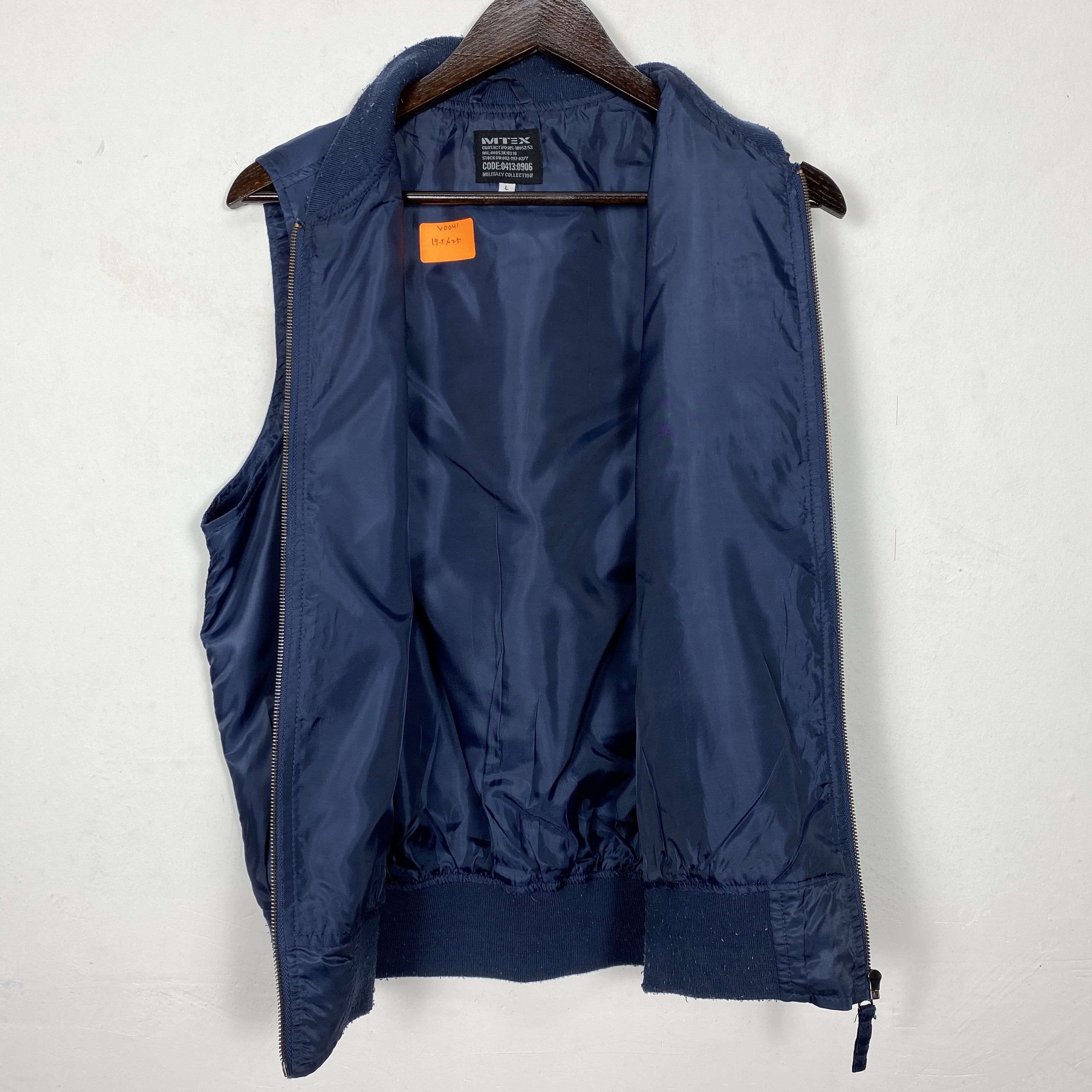 Japanese Brand Vintage Navy Blue Military Vest Like Bombers Size US L / EU 52-54 / 3 - 3 Thumbnail