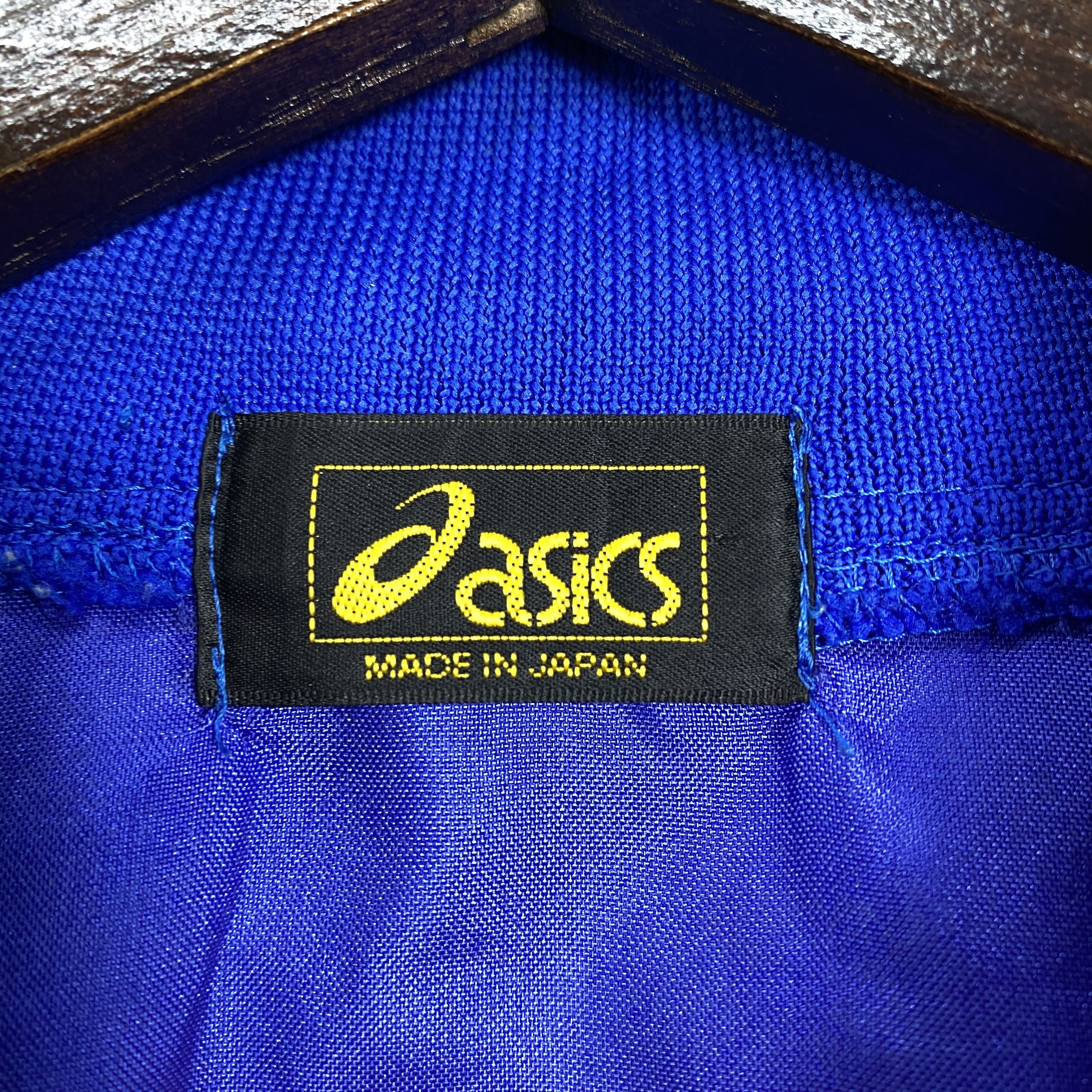 Asics × Vintage Vintage Asics Tape on Sleeve Football Gear Jaspo Windbreaker Size US M / EU 48-50 / 2 - 6 Thumbnail