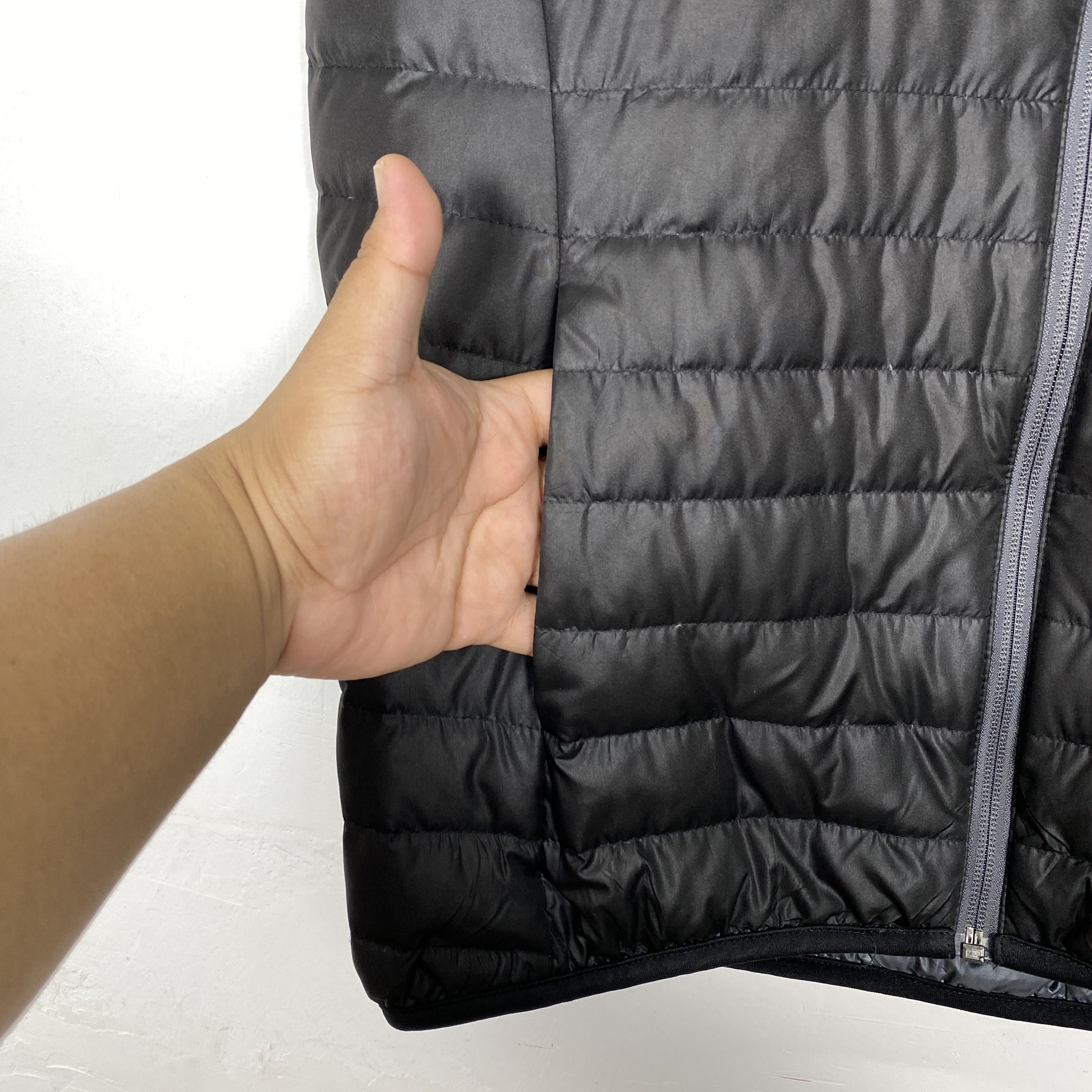 Japanese Brand Vintage Japanese Brand Puffer Vest Size US L / EU 52-54 / 3 - 4 Thumbnail