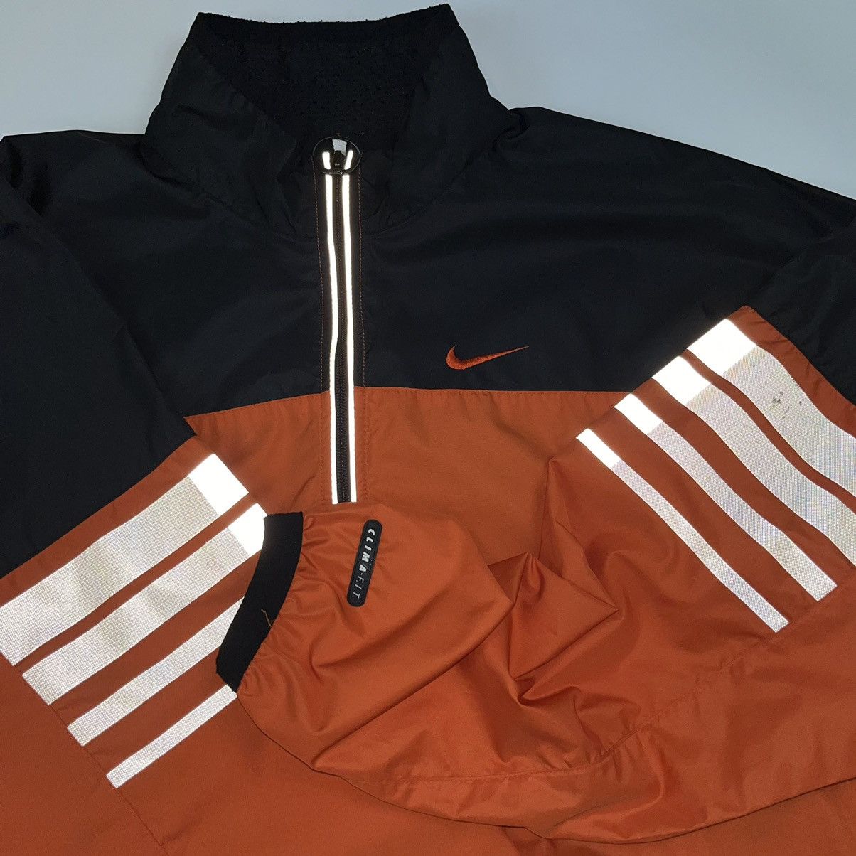 Nike Vintage Nike Jacket Windbreaker Center Swoosh Size L Size US L / EU 52-54 / 3 - 4 Thumbnail