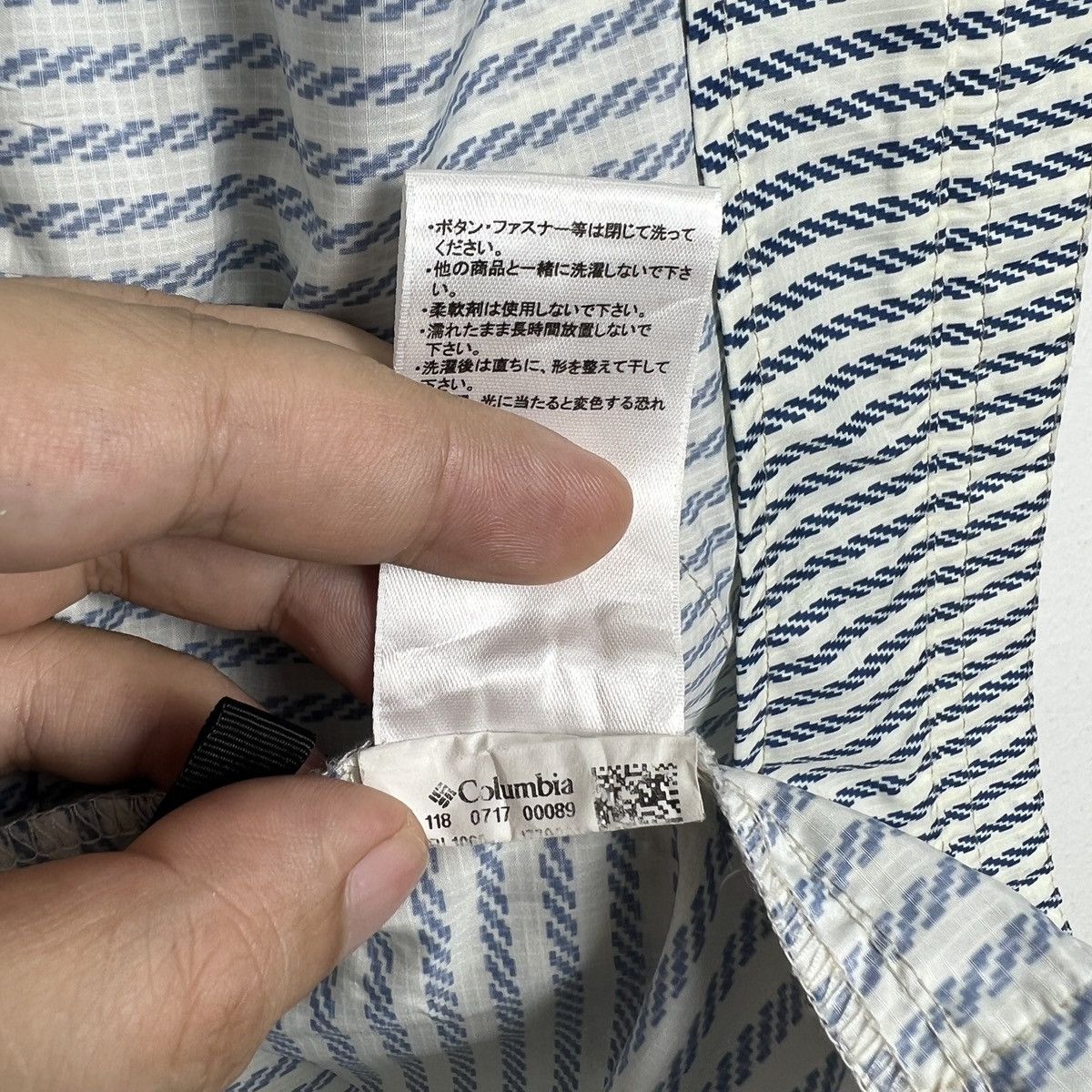 Columbia Vintage COLUMBIA Vest Nice Patterned V0007 Size US S / EU 44-46 / 1 - 8 Thumbnail