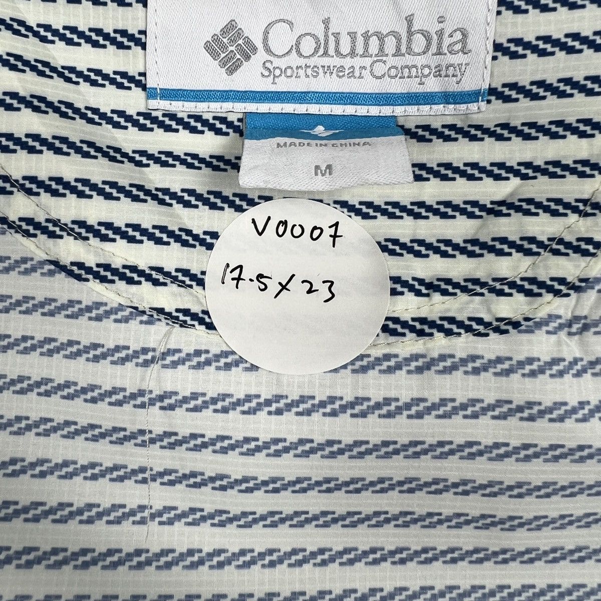 Columbia Vintage COLUMBIA Vest Nice Patterned V0007 Size US S / EU 44-46 / 1 - 11 Thumbnail