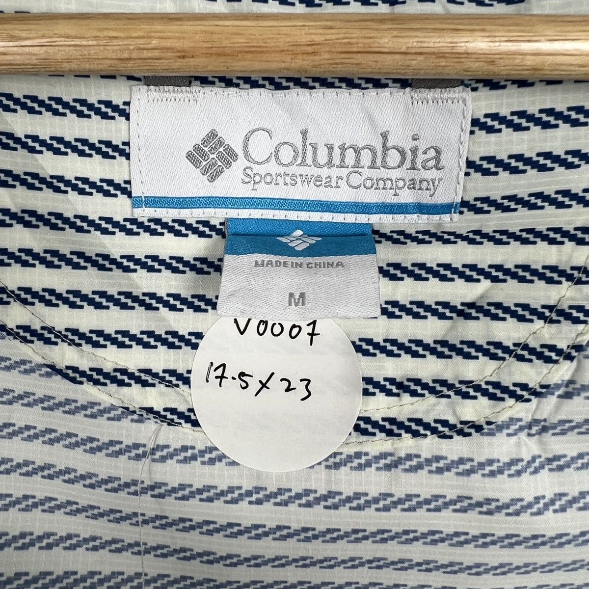 Columbia Vintage COLUMBIA Vest Nice Patterned V0007 Size US S / EU 44-46 / 1 - 10 Thumbnail