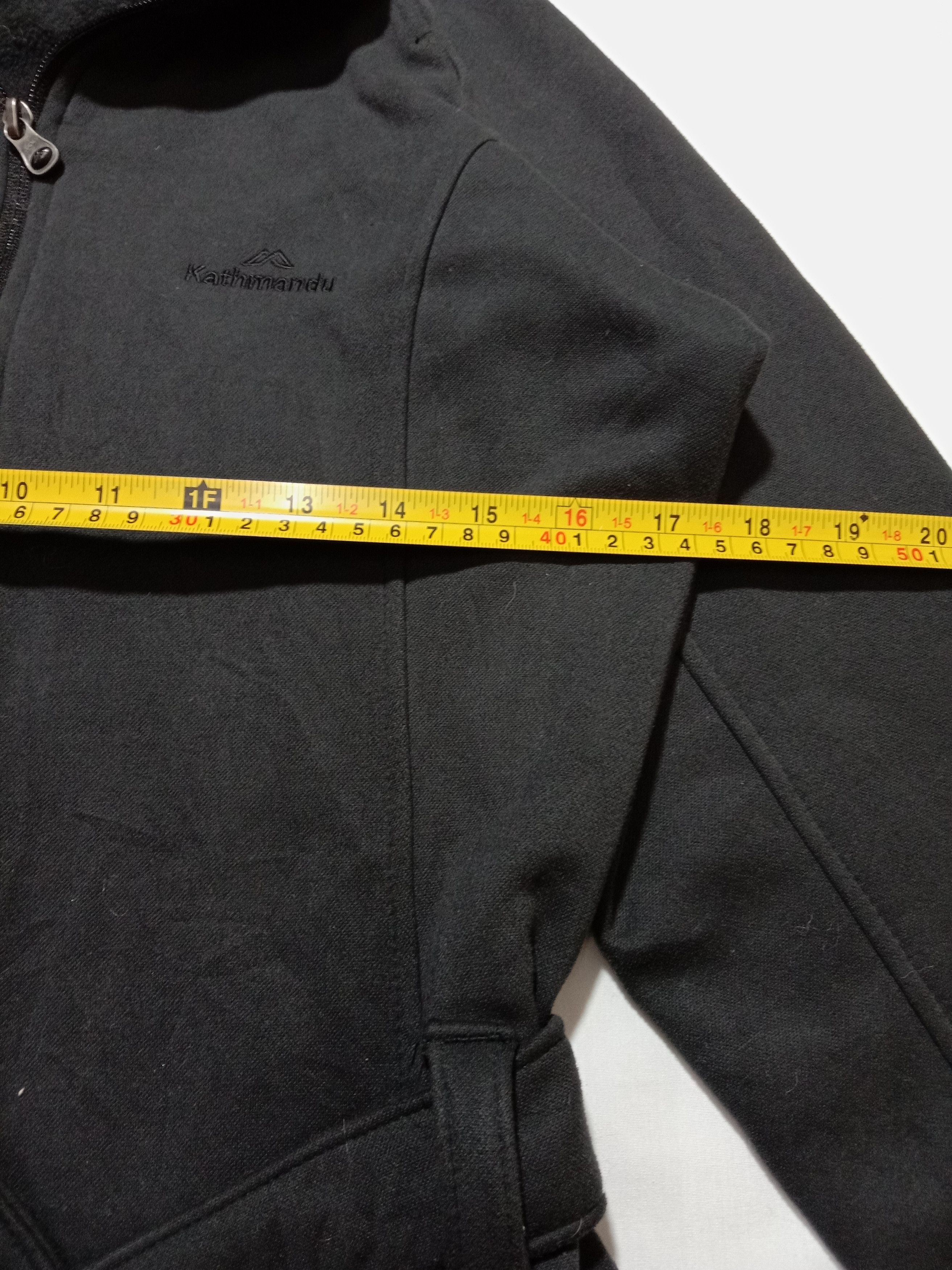 Designer Kathmandu Light Jacket Black Color Embroidery Logo Size S / US 4 / IT 40 - 2 Thumbnail