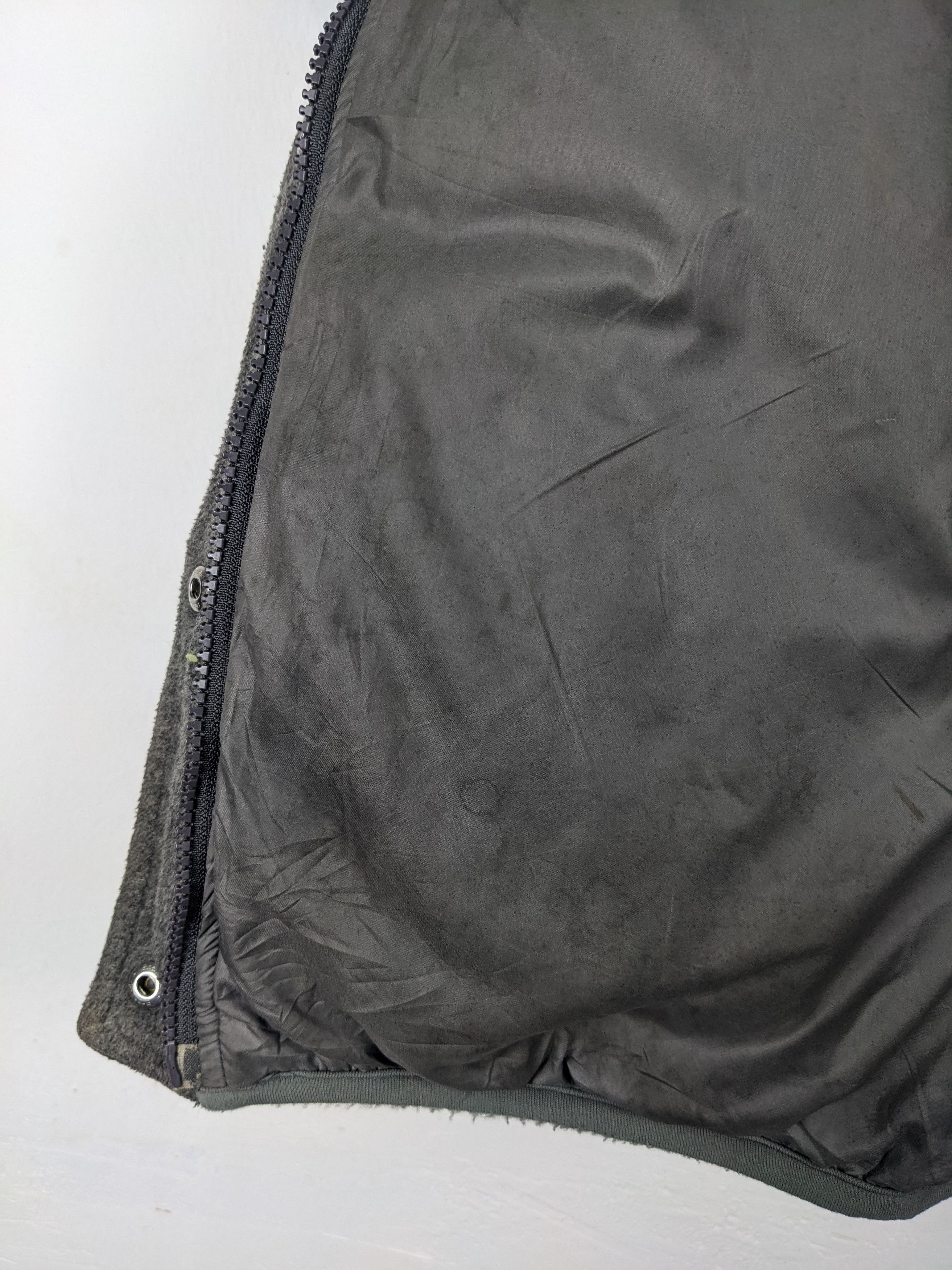 Japanese Brand Vintage Uniqlo Tag Quilted Vest Size US XL / EU 56 / 4 - 12 Thumbnail