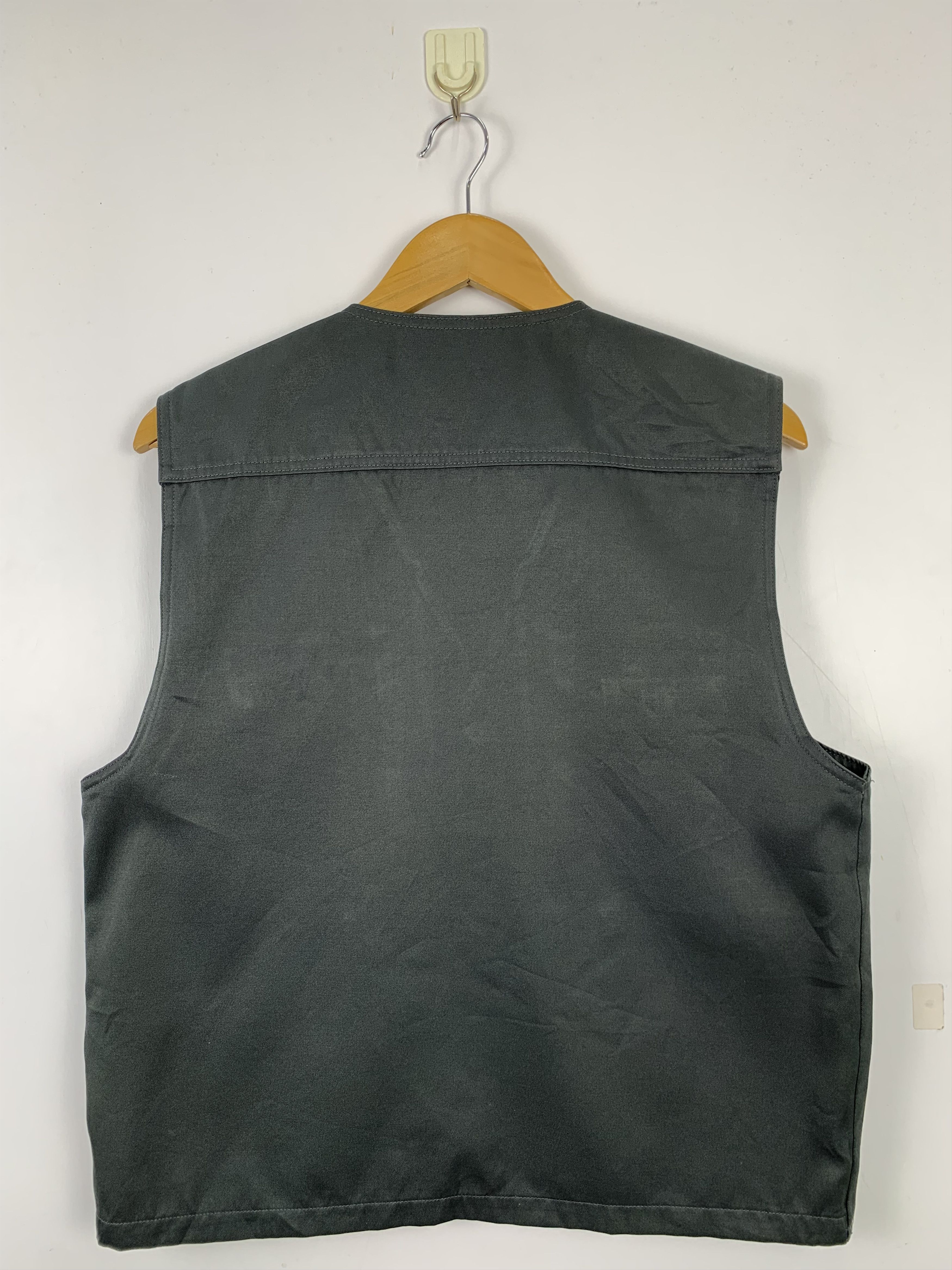Japanese Brand Vintage TORAICHI BRAND Cotton Multi Pocket Button Vests Size US M / EU 48-50 / 2 - 6 Thumbnail