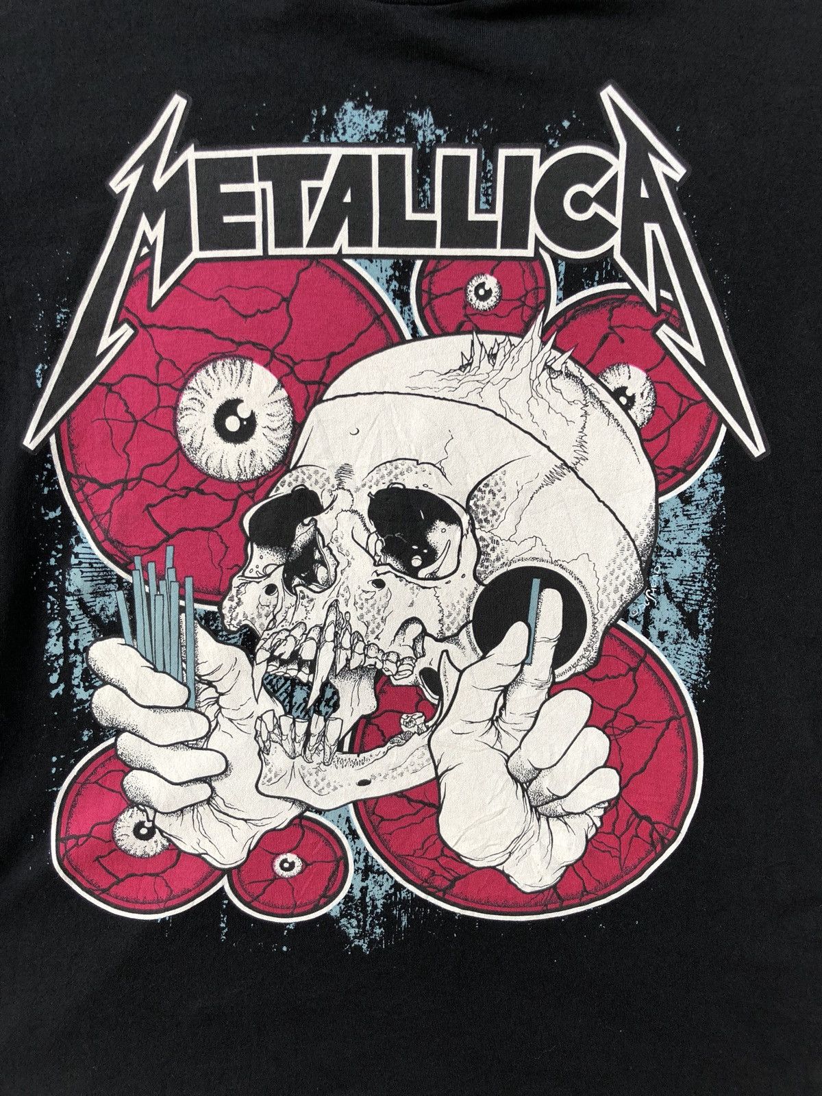 Band Tees METALLICA X UNIQLO BAND T SHIRT SIZE L Size US L / EU 52-54 / 3 - 2 Thumbnail