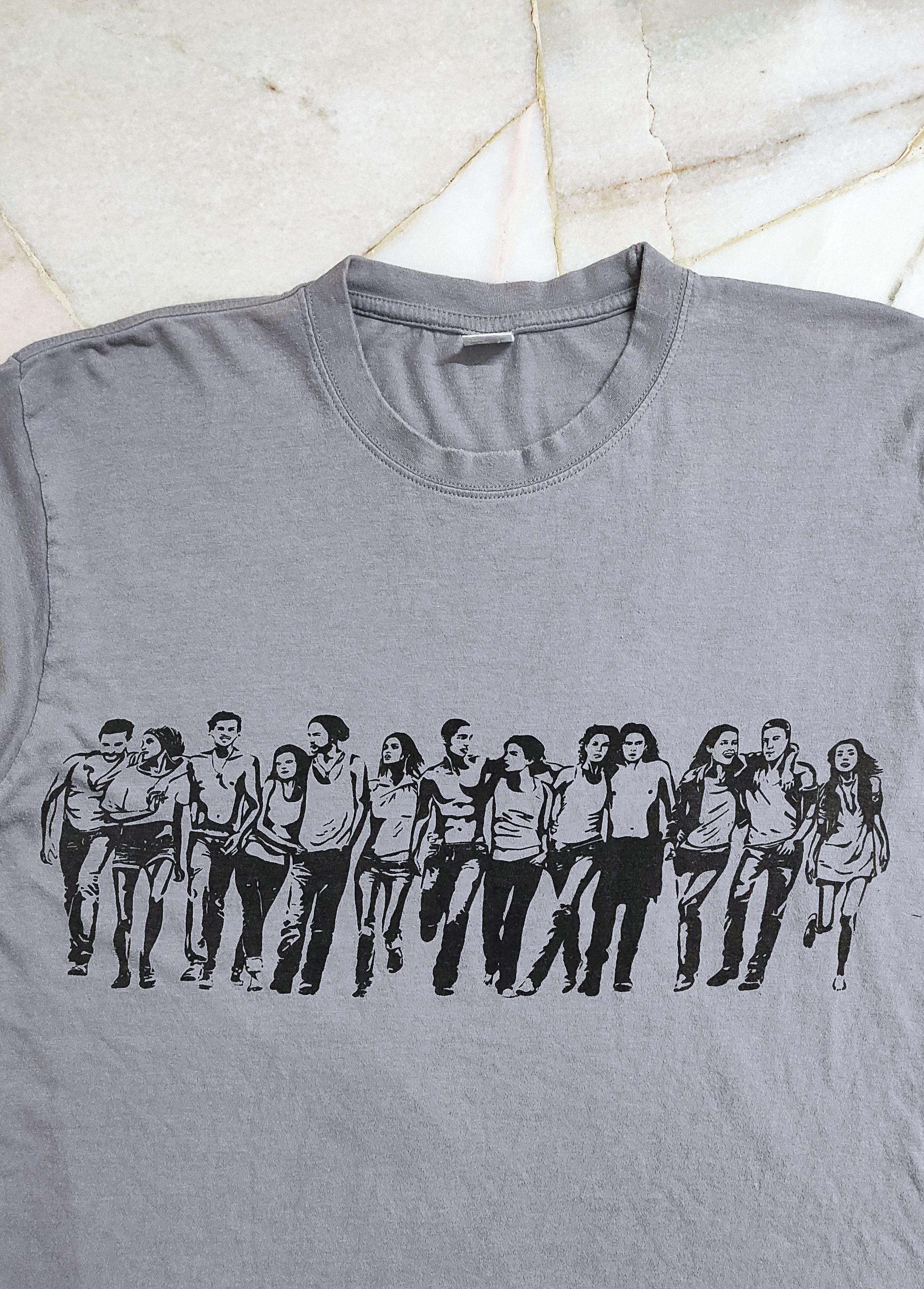 Calvin Klein Vintage 90's ck One "we are one" people's artists rap tee Size US L / EU 52-54 / 3 - 10 Thumbnail