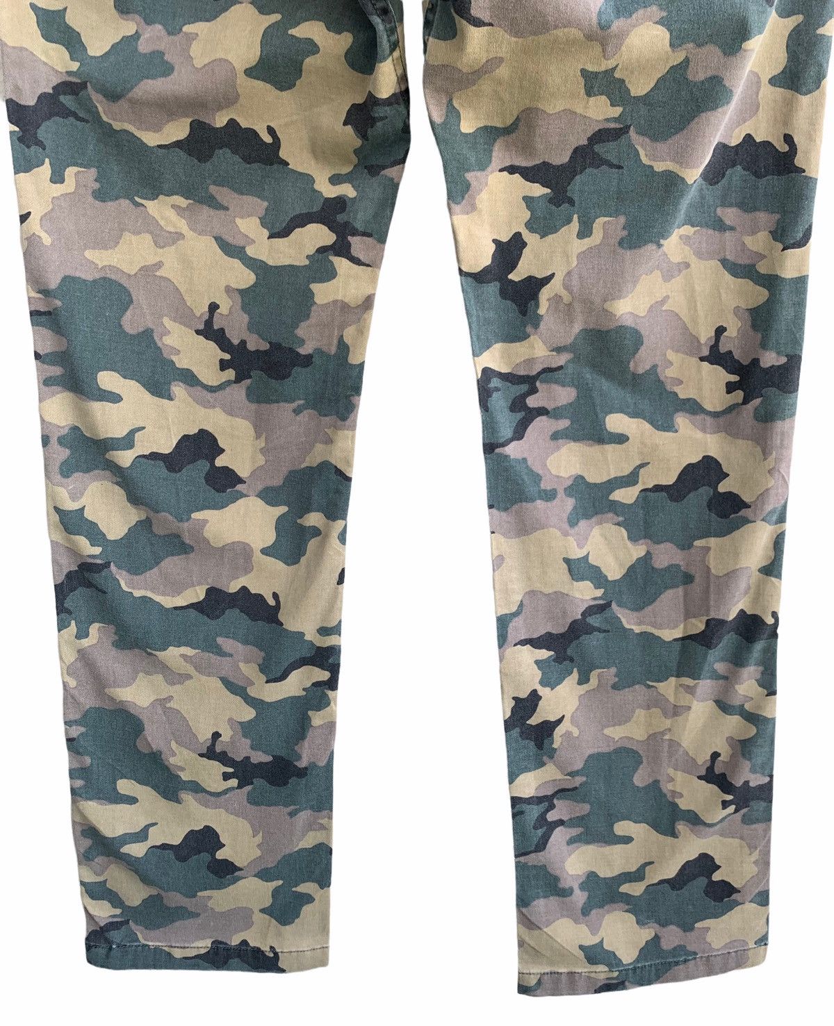 Gramicci Gramicci Pants Camouflage Pants Size US 30 / EU 46 - 8 Thumbnail