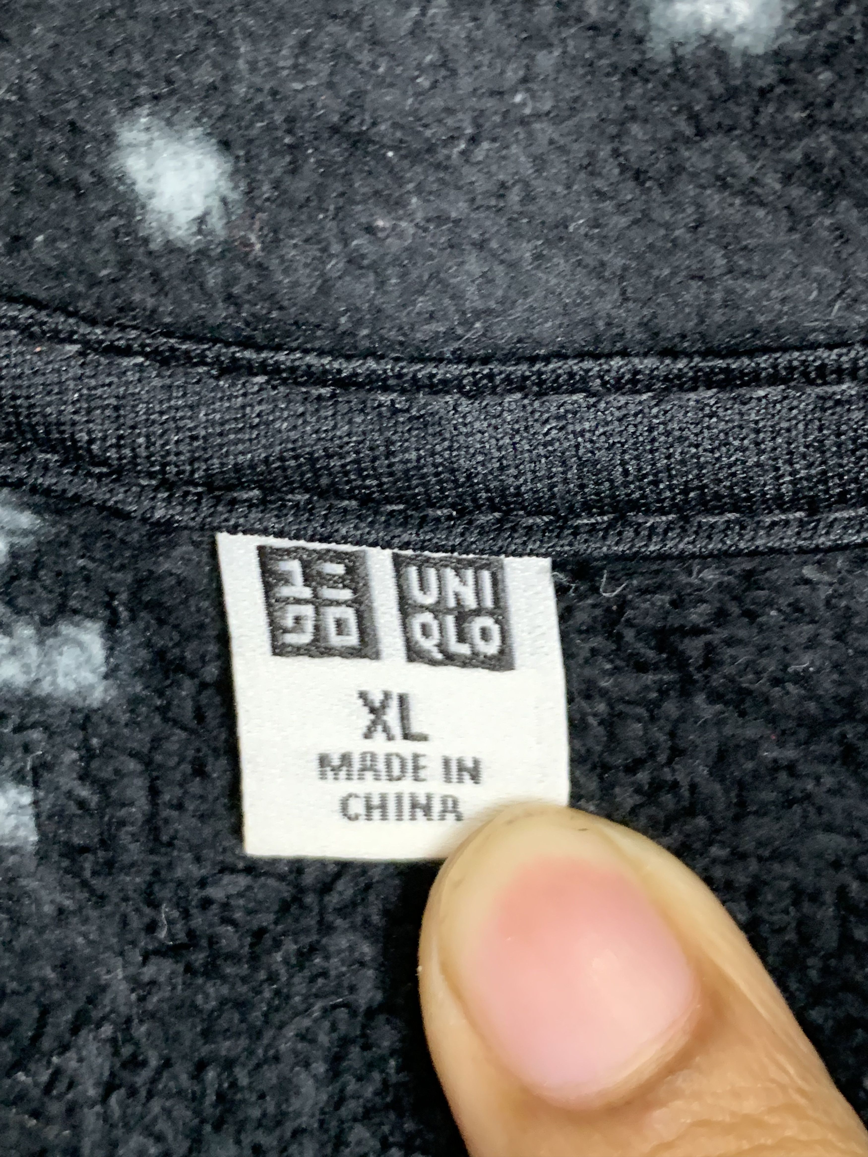 Japanese Brand UNIQLO Snowflake Sweater Size US L / EU 52-54 / 3 - 9 Thumbnail