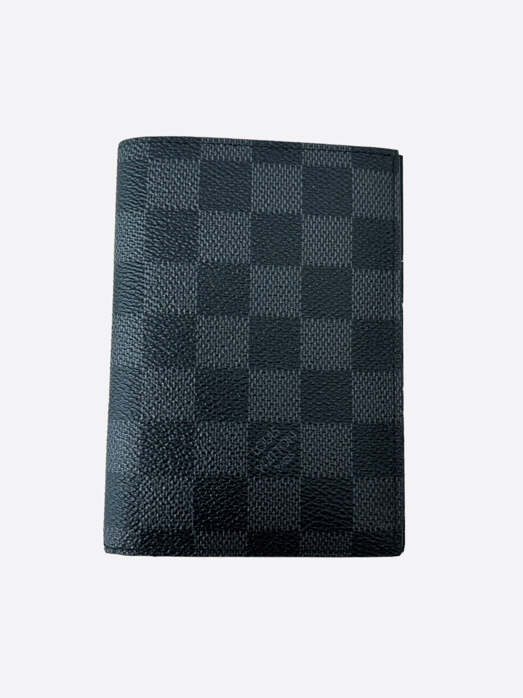 LOUIS VUITTON Damier Graphite Stamps Passport Cover Olive 1046709