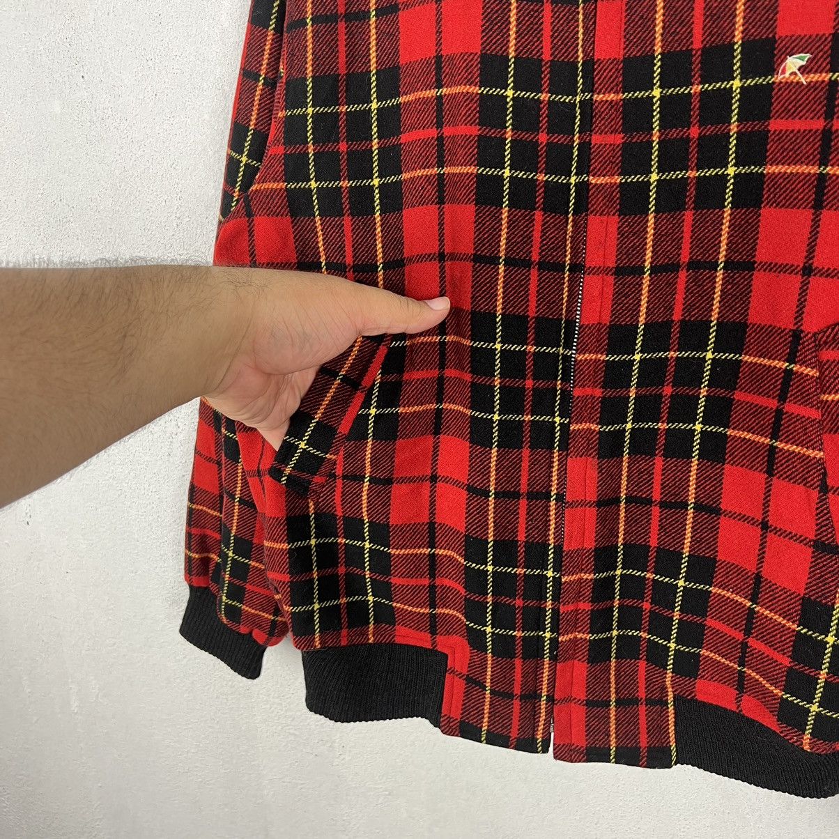 Japanese Brand VINTAGE ARNOLD PALMER BOMBER JACKET TARTAN DESIGN PUNK STYLE Size US M / EU 48-50 / 2 - 7 Thumbnail