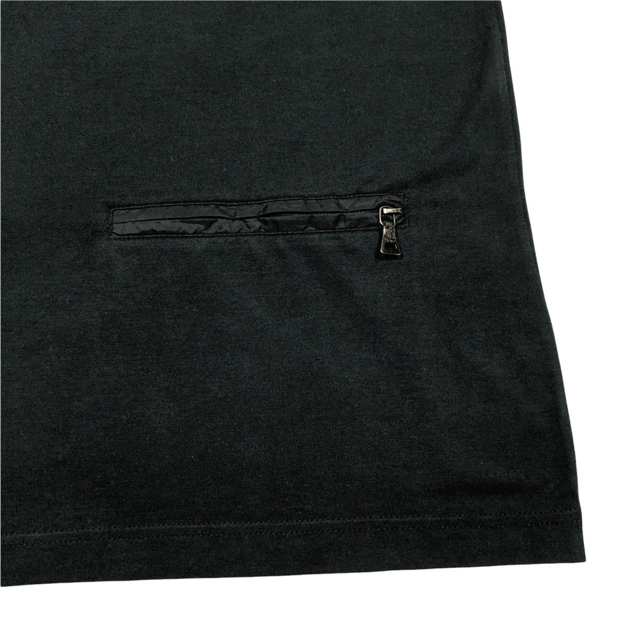 Prada Prada Back Hidden Pocket Tee Size US S / EU 44-46 / 1 - 4 Thumbnail