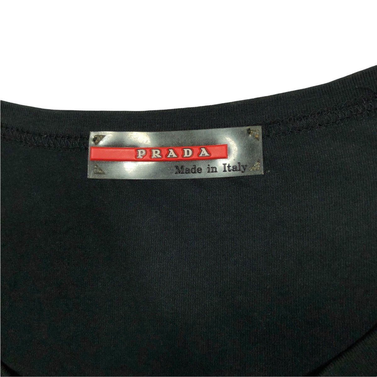 Prada Prada Back Hidden Pocket Tee Size US S / EU 44-46 / 1 - 9 Thumbnail