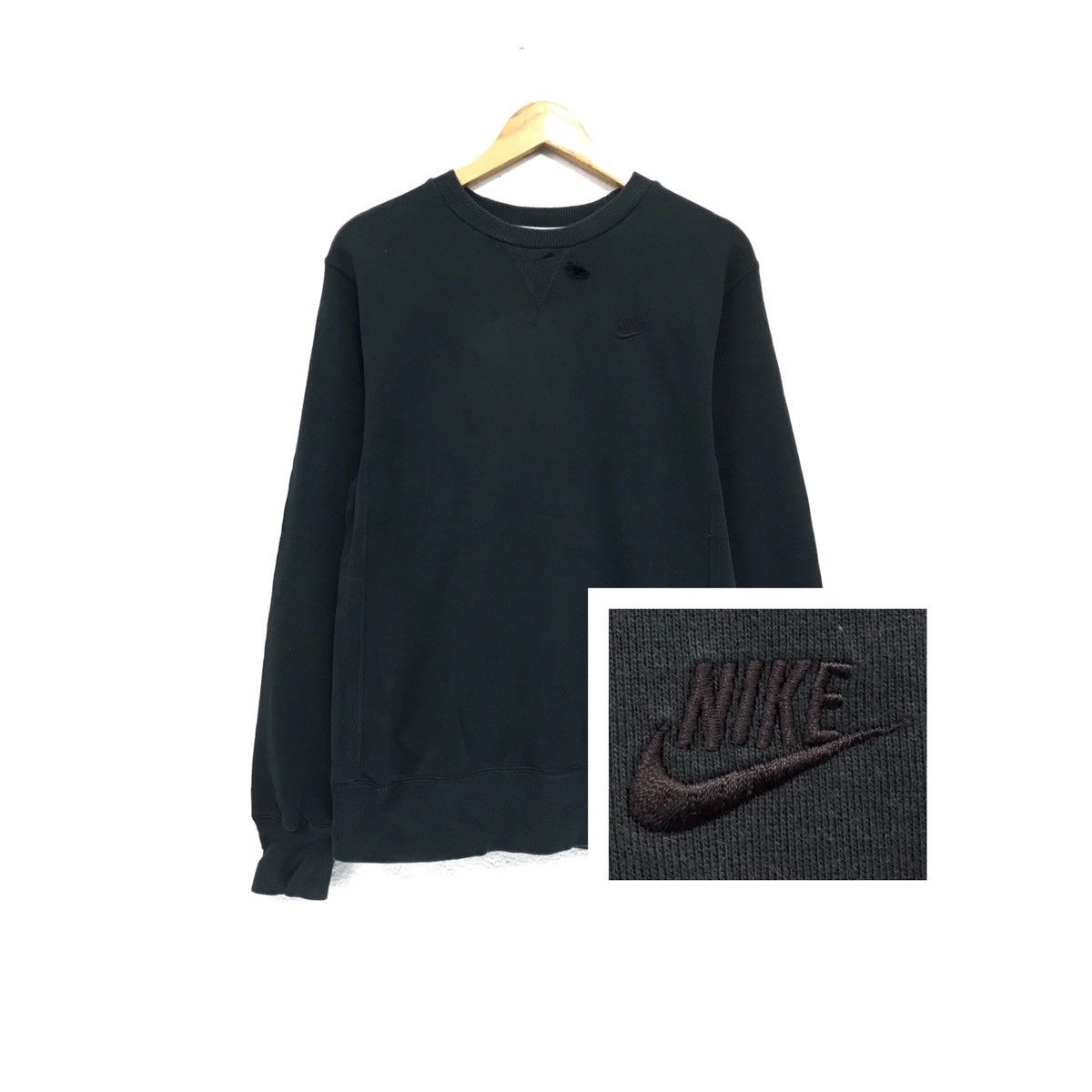 Nike × Vintage Vintage Nike Sweatshirt Nike Small Swoosh Logo Nike Size US M / EU 48-50 / 2 - 1 Thumbnail