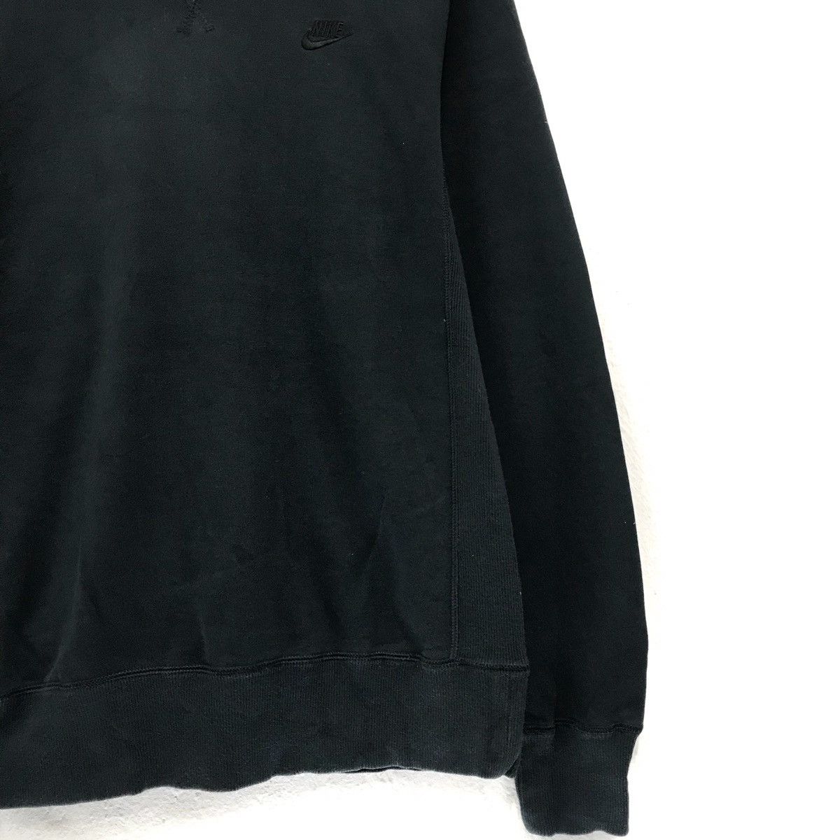 Nike × Vintage Vintage Nike Sweatshirt Nike Small Swoosh Logo Nike Size US M / EU 48-50 / 2 - 4 Thumbnail
