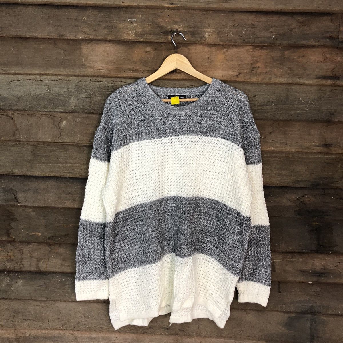 Vintage Generate White Grey Soft Fur Shaggy Knitwear #3952 Size US XL / EU 56 / 4 - 3 Thumbnail