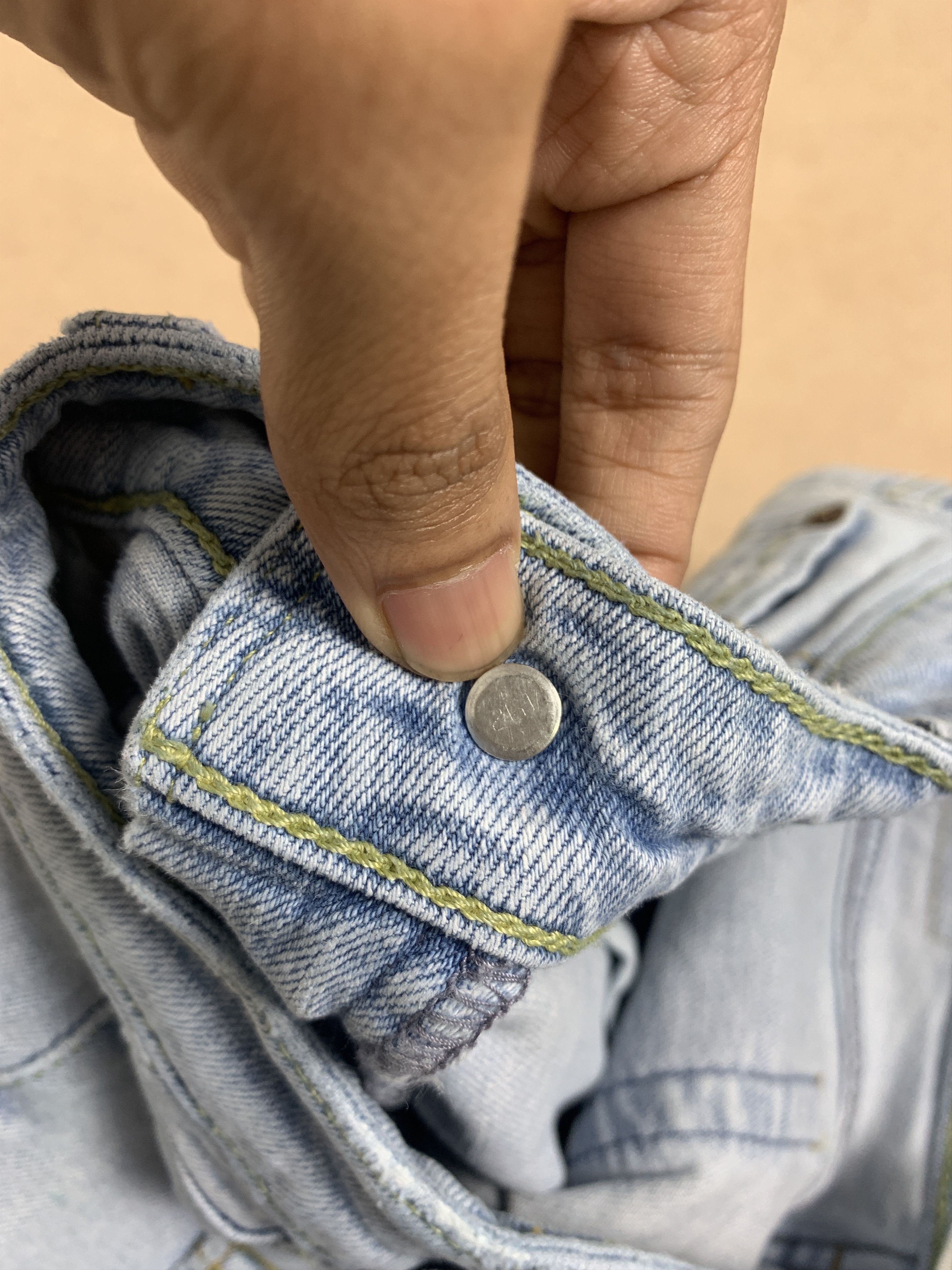 Levi's Vintage Levis 318 Bootcut Distressed Light Wash Jeans P0179 Size 27" / US 4 / IT 40 - 12 Thumbnail
