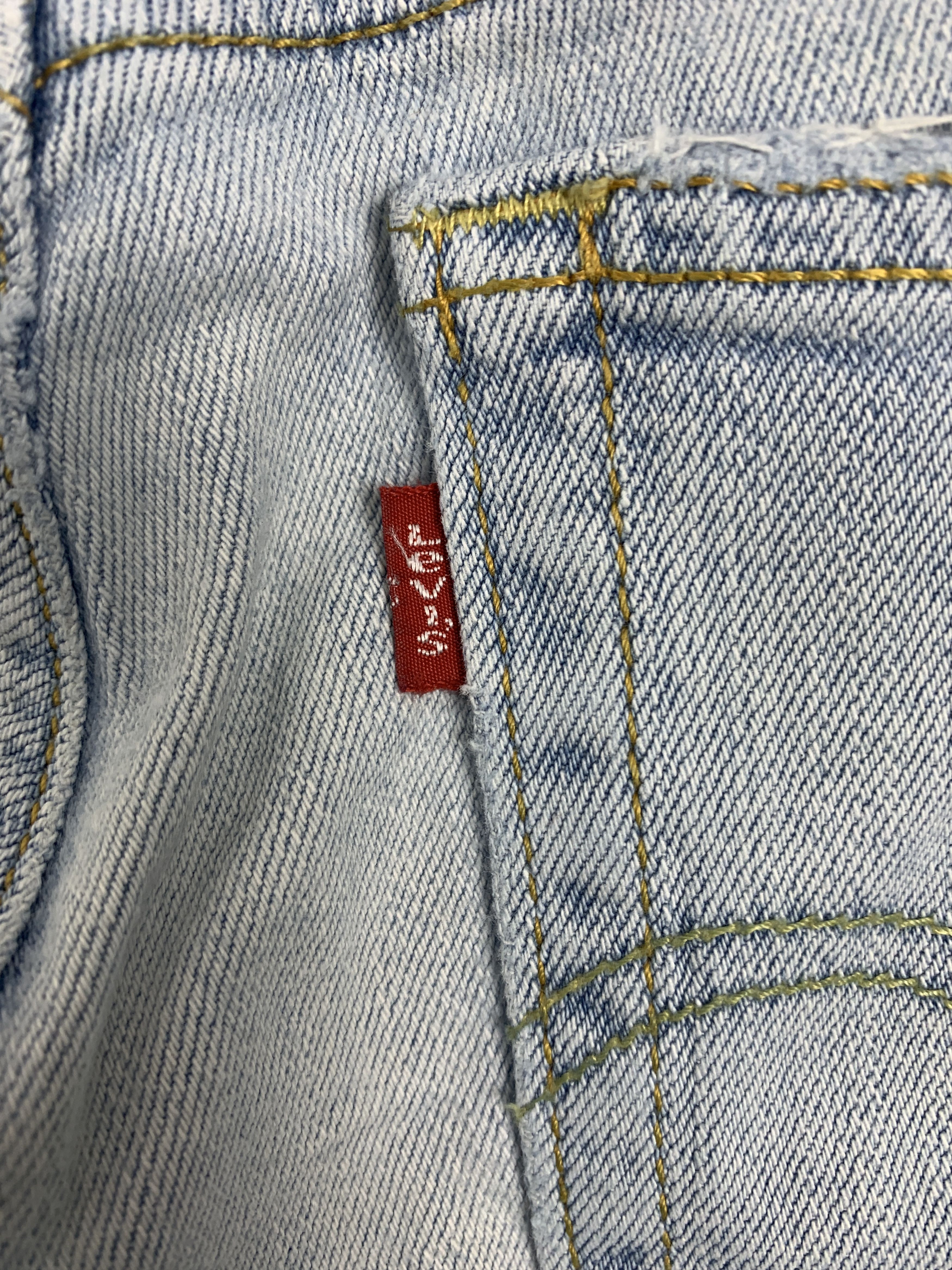 Levi's Vintage Levis 318 Bootcut Distressed Light Wash Jeans P0179 Size 27" / US 4 / IT 40 - 9 Thumbnail