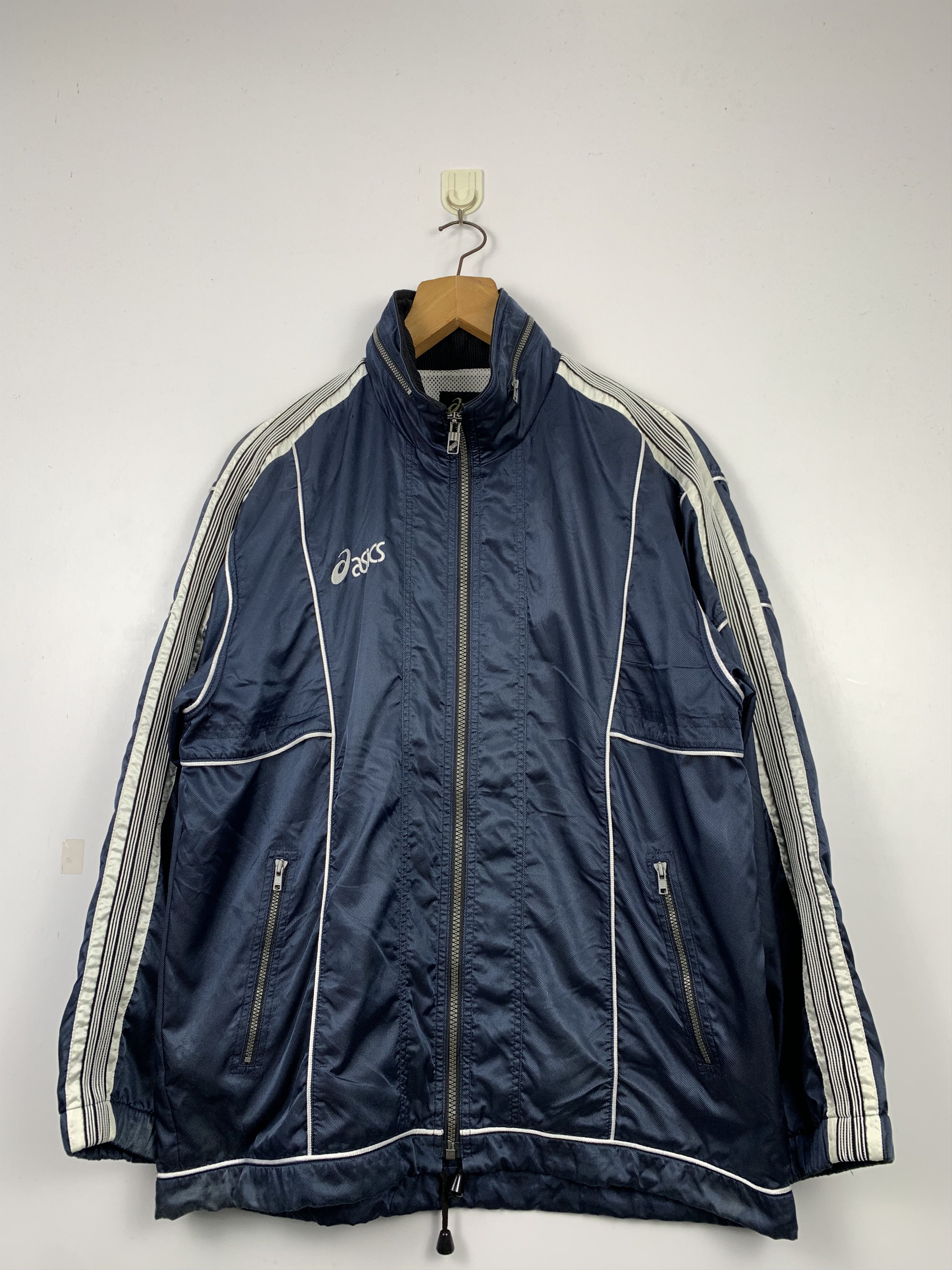 Asics Vintage Asics Sportswear Sunfaded Windbreaker Size US S / EU 44-46 / 1 - 1 Thumbnail