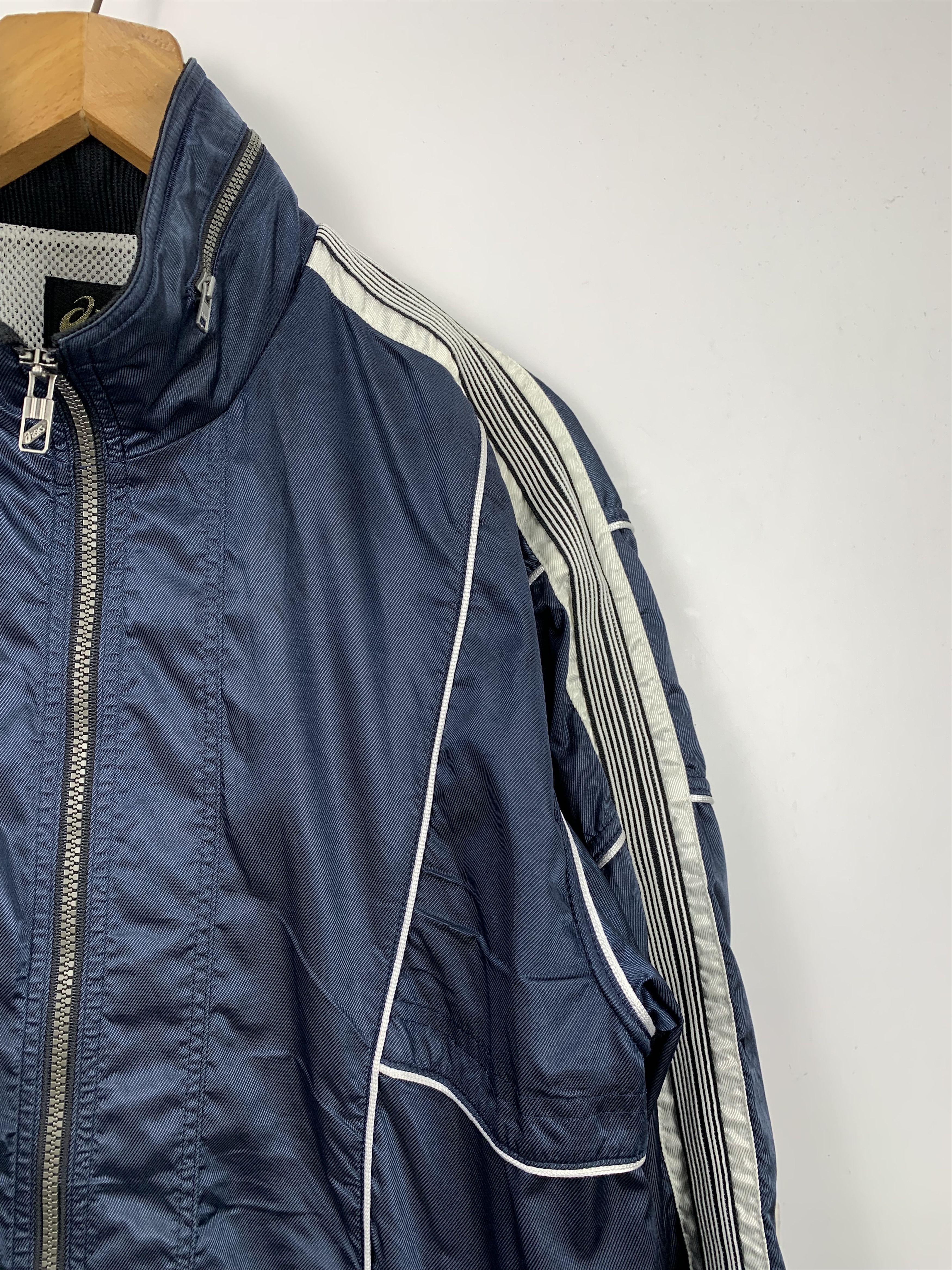 Asics Vintage Asics Sportswear Sunfaded Windbreaker Size US S / EU 44-46 / 1 - 4 Thumbnail
