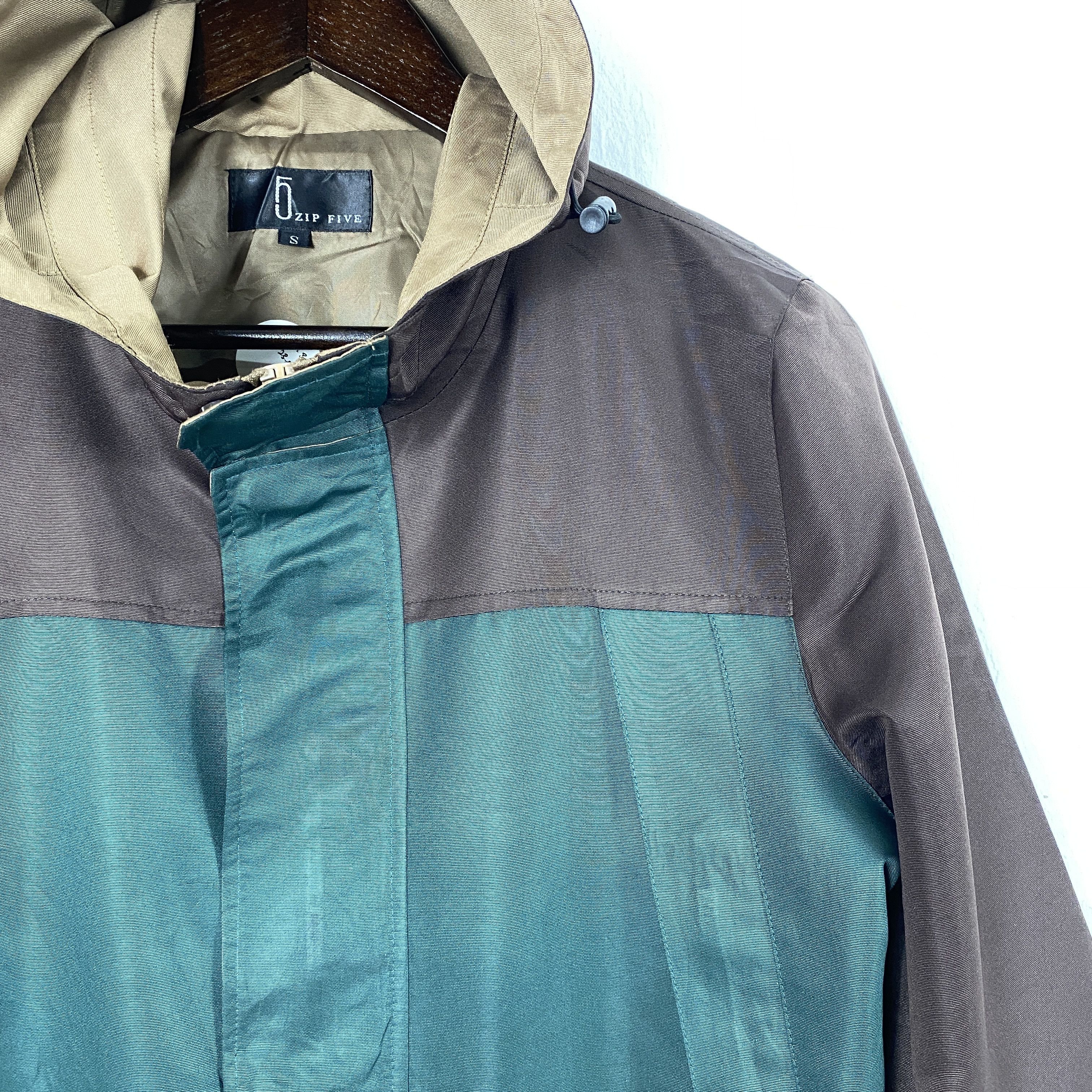 Japanese Brand Vintage 5ZipFive Winbreaker Multicolour Hoodie Jacket J0135 Size US S / EU 44-46 / 1 - 2 Thumbnail