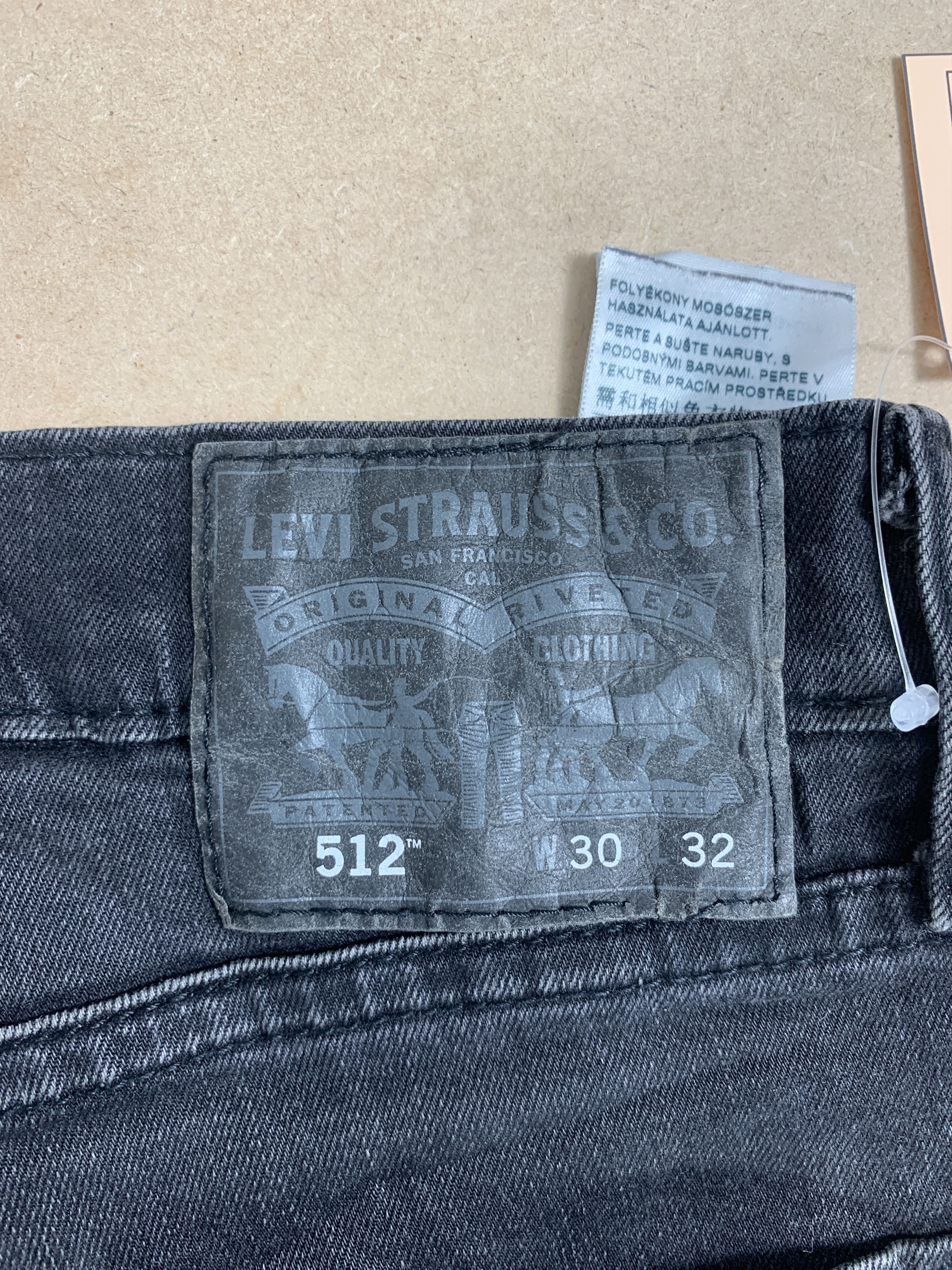 Levi's Vintage Levi's 512 Faded Black Label Jeans Size US 29 - 7 Thumbnail