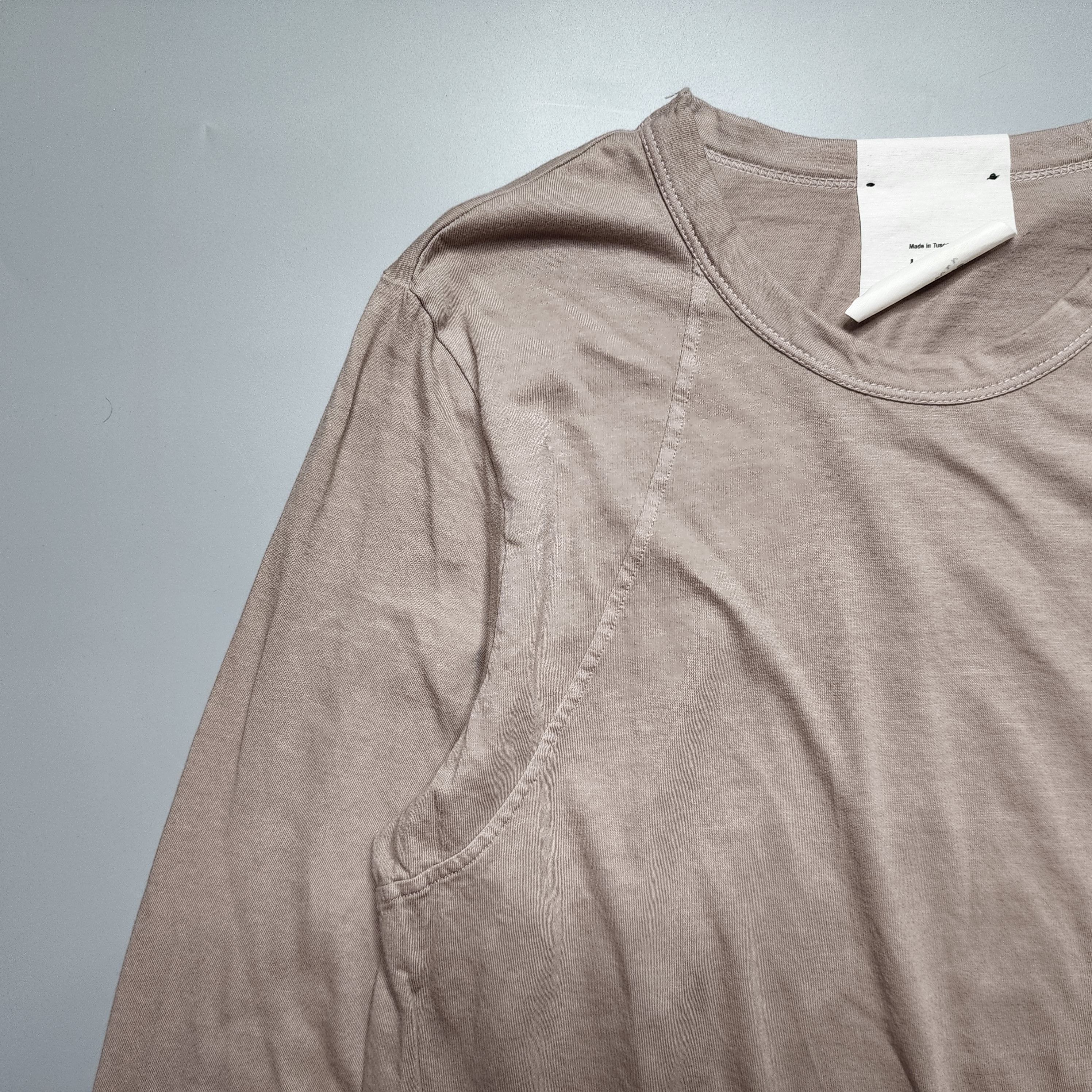 Lost & Found Ria Dunn Lost and found Ria Dunn - Asymmetrical Glove LS TShirt Size US S / EU 44-46 / 1 - 3 Thumbnail