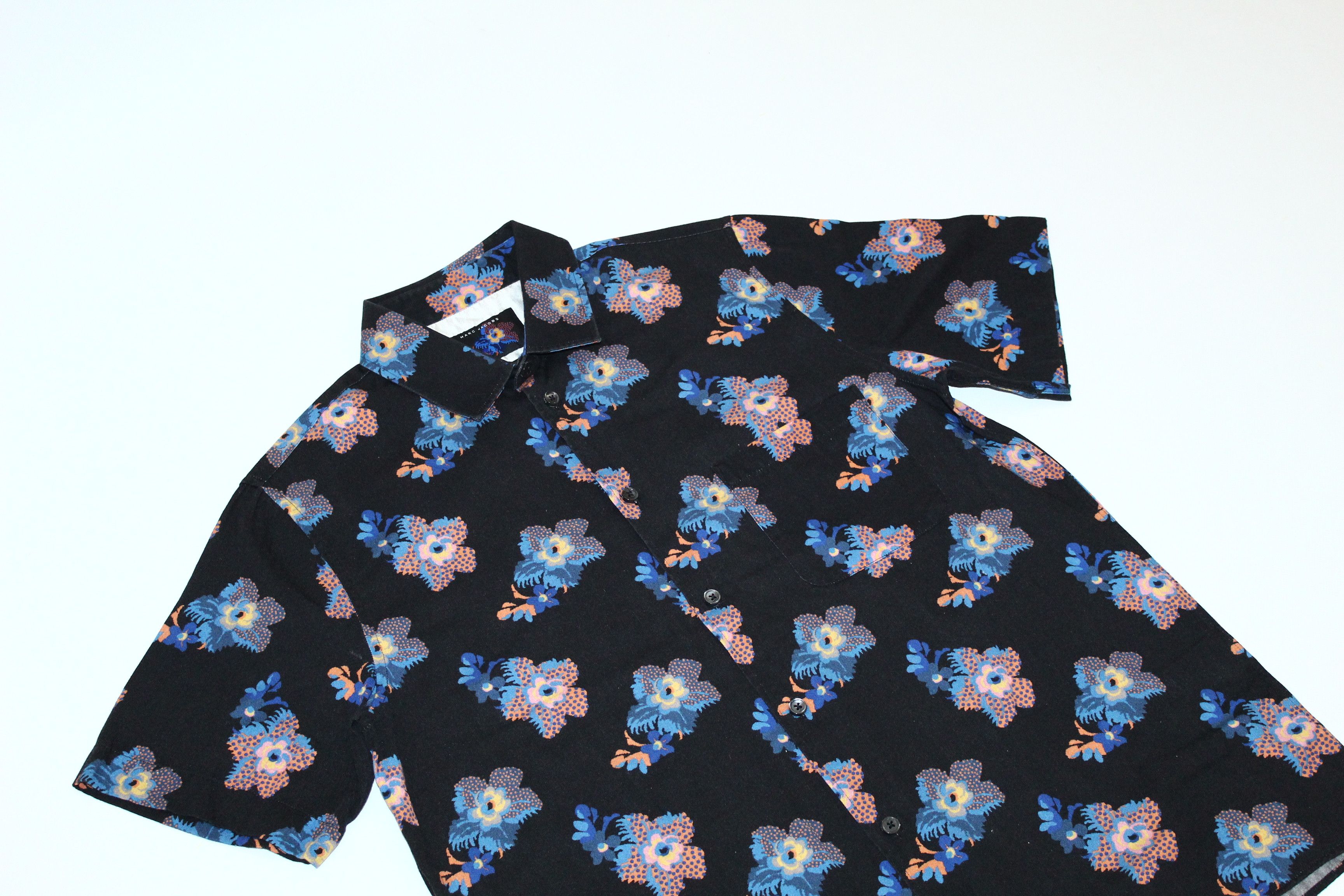 Marc Jacobs Marc Jacobs Hawaiian Floral Print S/S Shirt Size US L / EU 52-54 / 3 - 6 Thumbnail