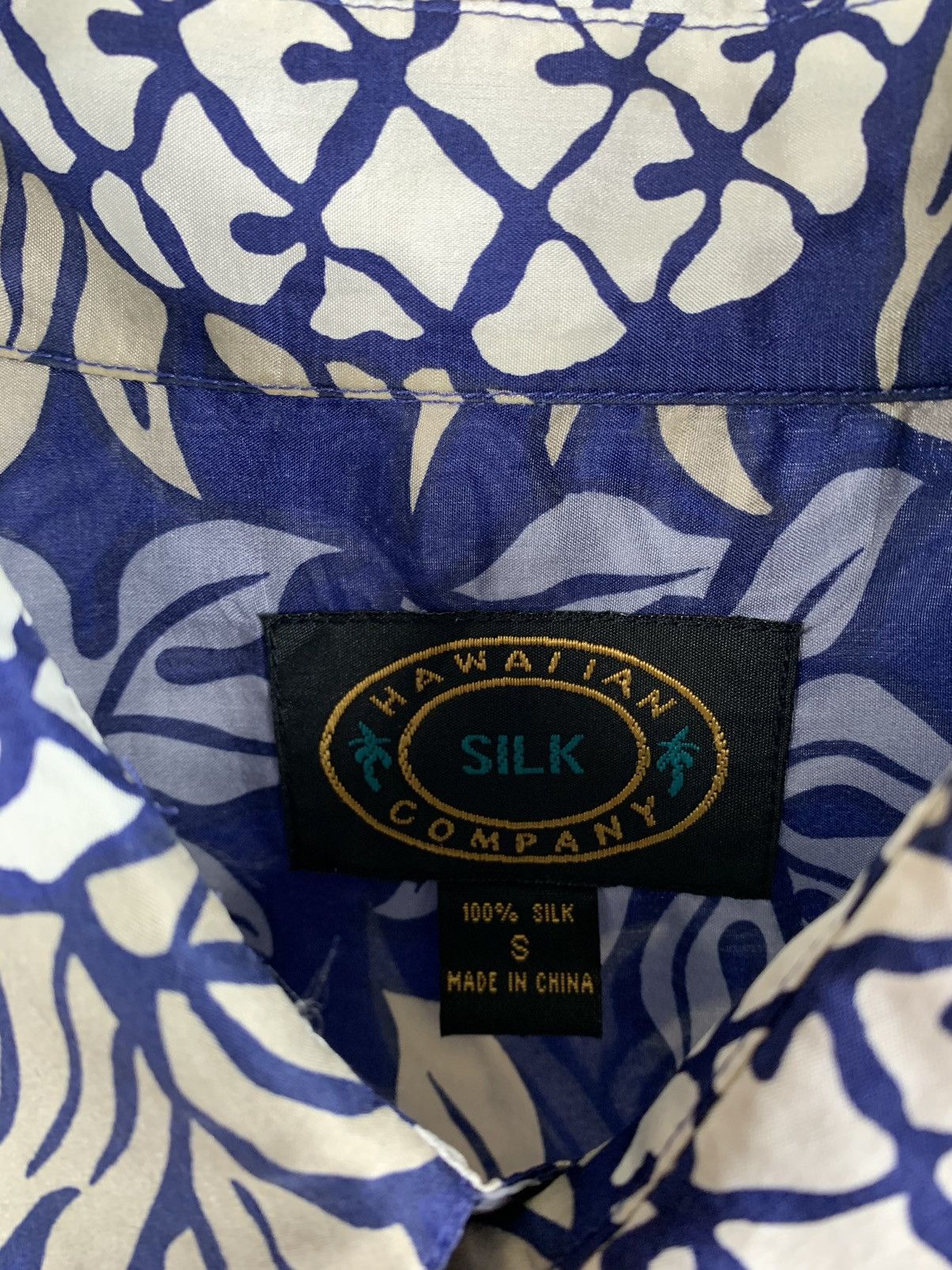 Vintage Vintage Hawaiian Silk Company Flower Silk Shirt Size US M / EU 48-50 / 2 - 12 Thumbnail