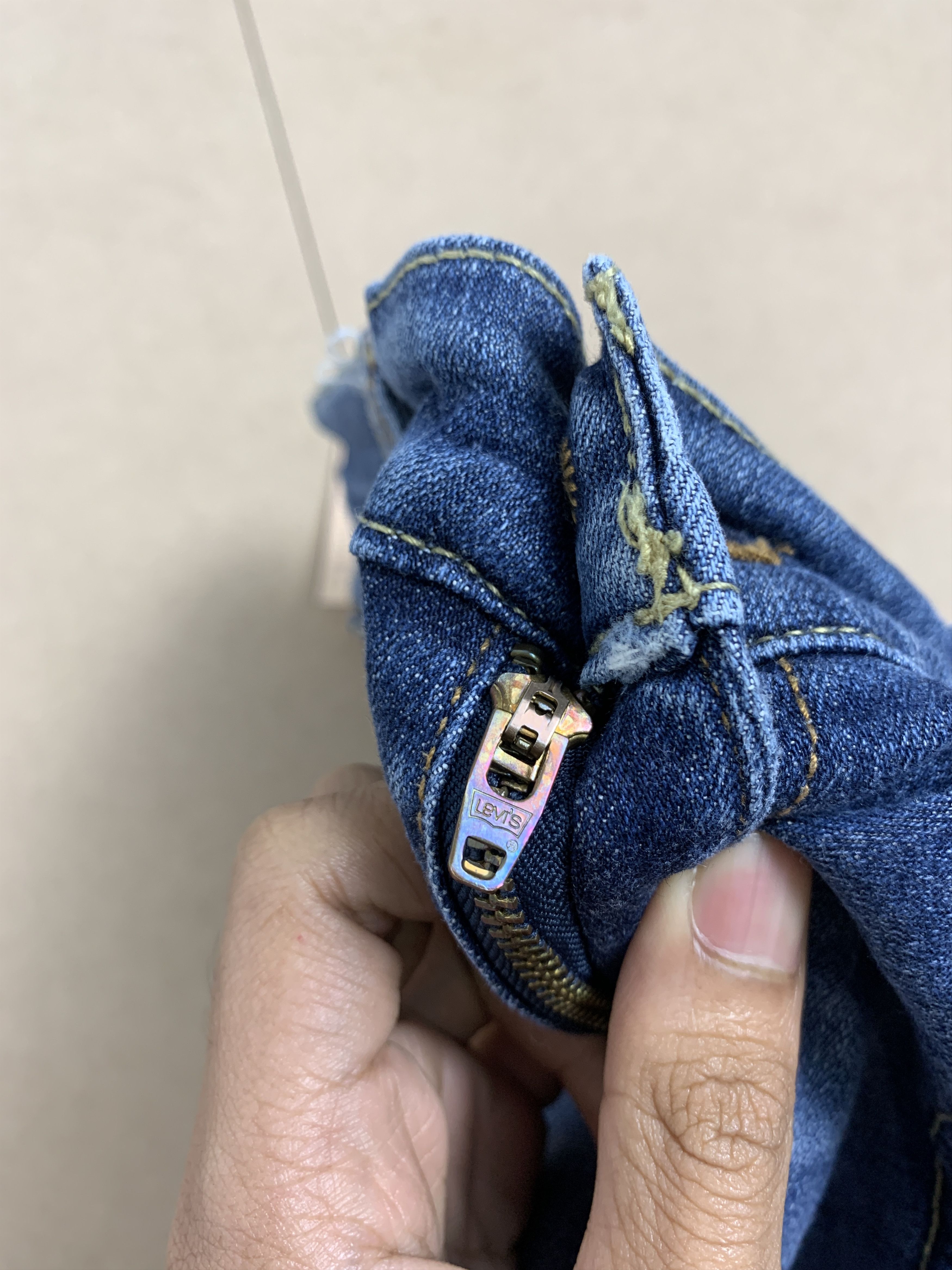 Levi's Vintage LEVI'S 505 Distressed Faded Mid Wash Jeans Size US 28 / EU 44 - 15 Thumbnail