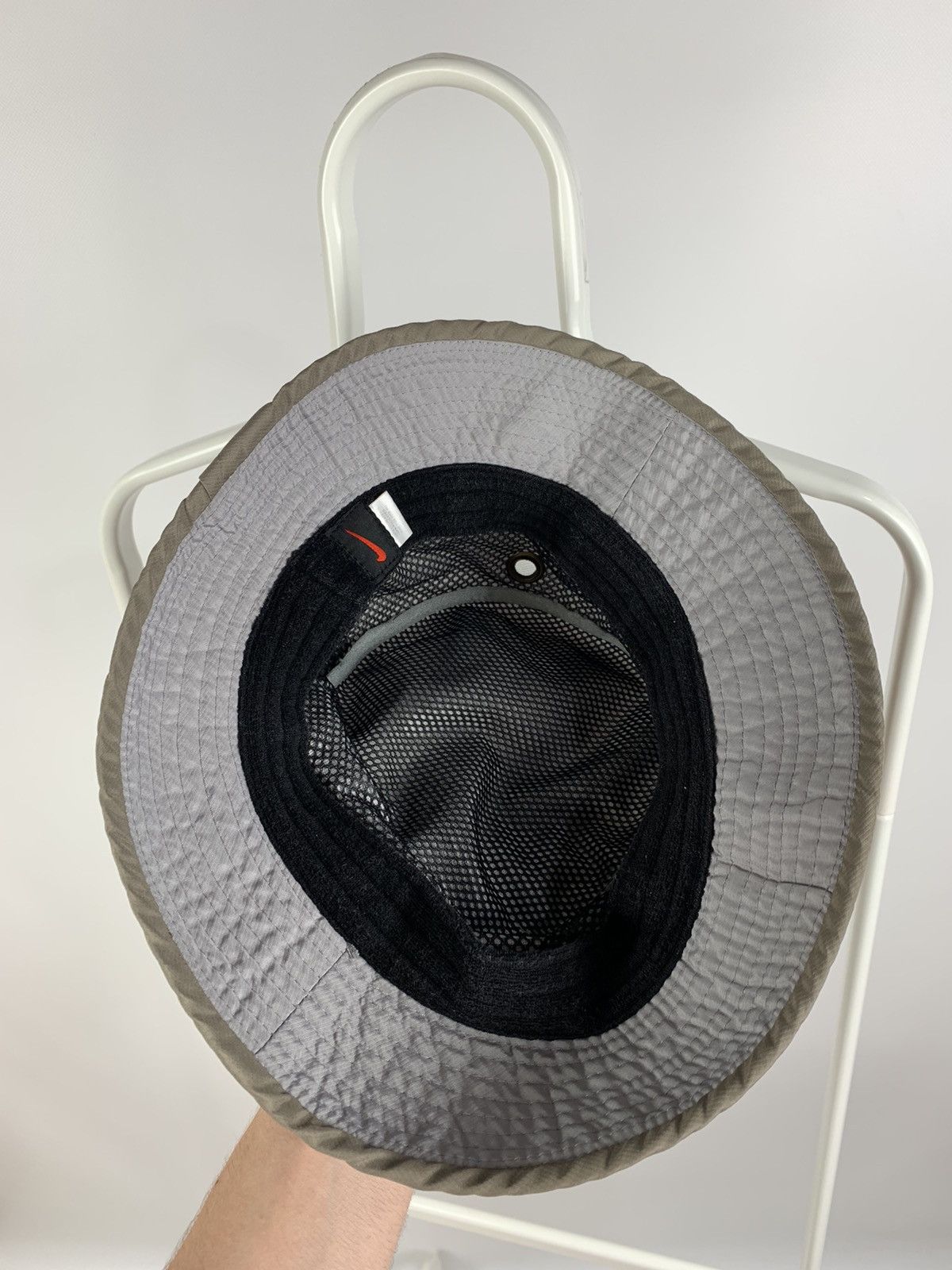 Nike 90s Vintage Nike Swoosh Double Sided Bucket Hat Travis Style Size ONE SIZE - 12 Thumbnail