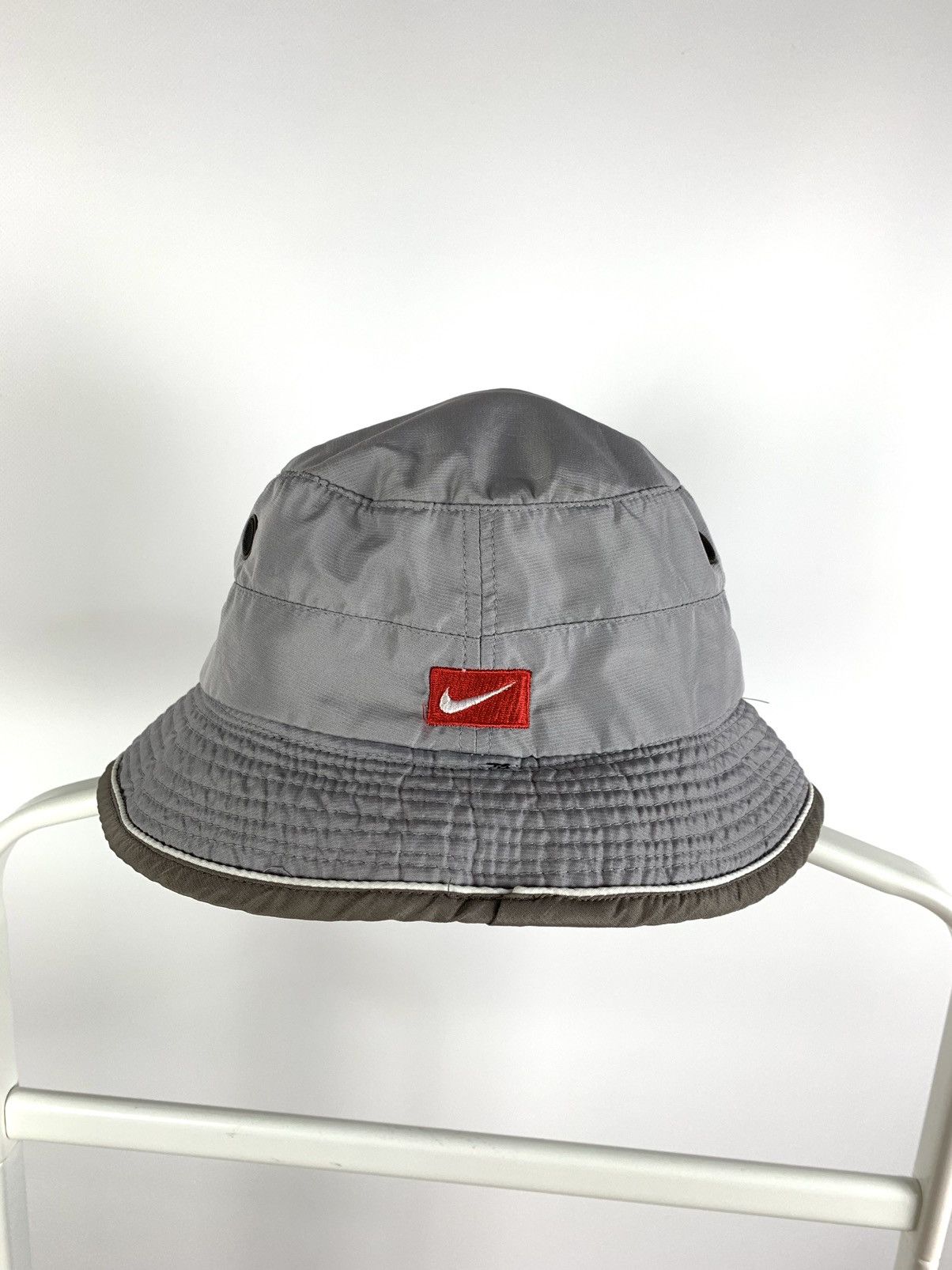 Nike 90s Vintage Nike Swoosh Double Sided Bucket Hat Travis Style Size ONE SIZE - 4 Thumbnail