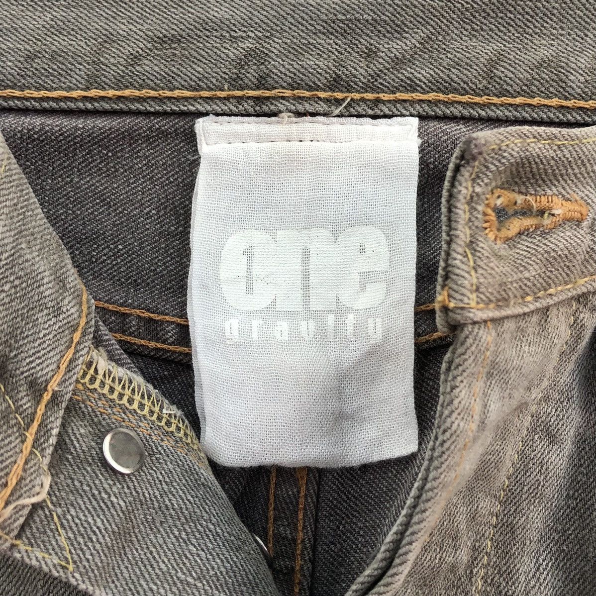 Japanese Brand Japanese Brand One Gravity Distressed Selvedge Denim Pant Size US 30 / EU 46 - 10 Thumbnail