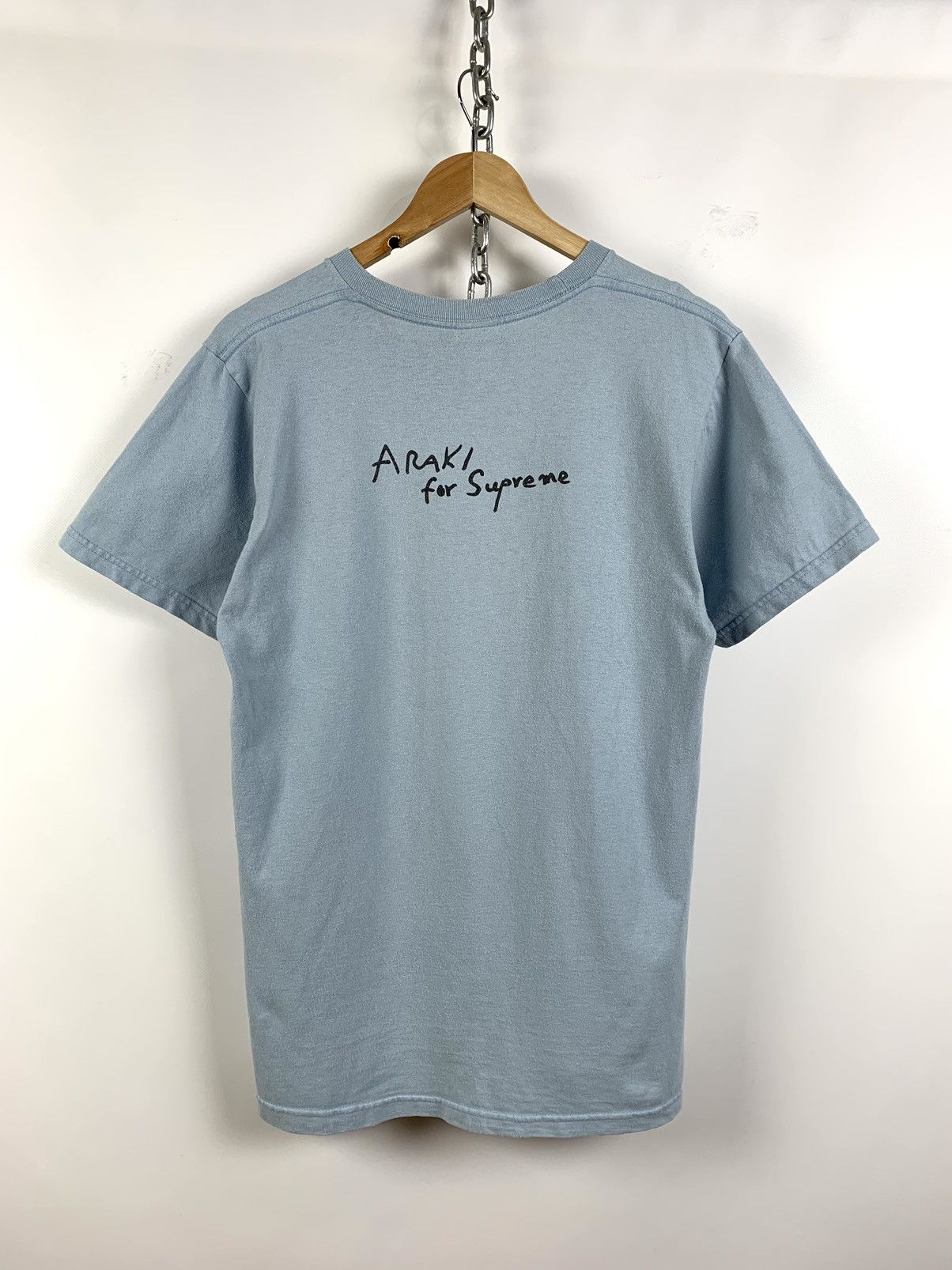 Supreme Supreme Araki Rose Blue T-Shirt Size US M / EU 48-50 / 2 - 2 Thumbnail